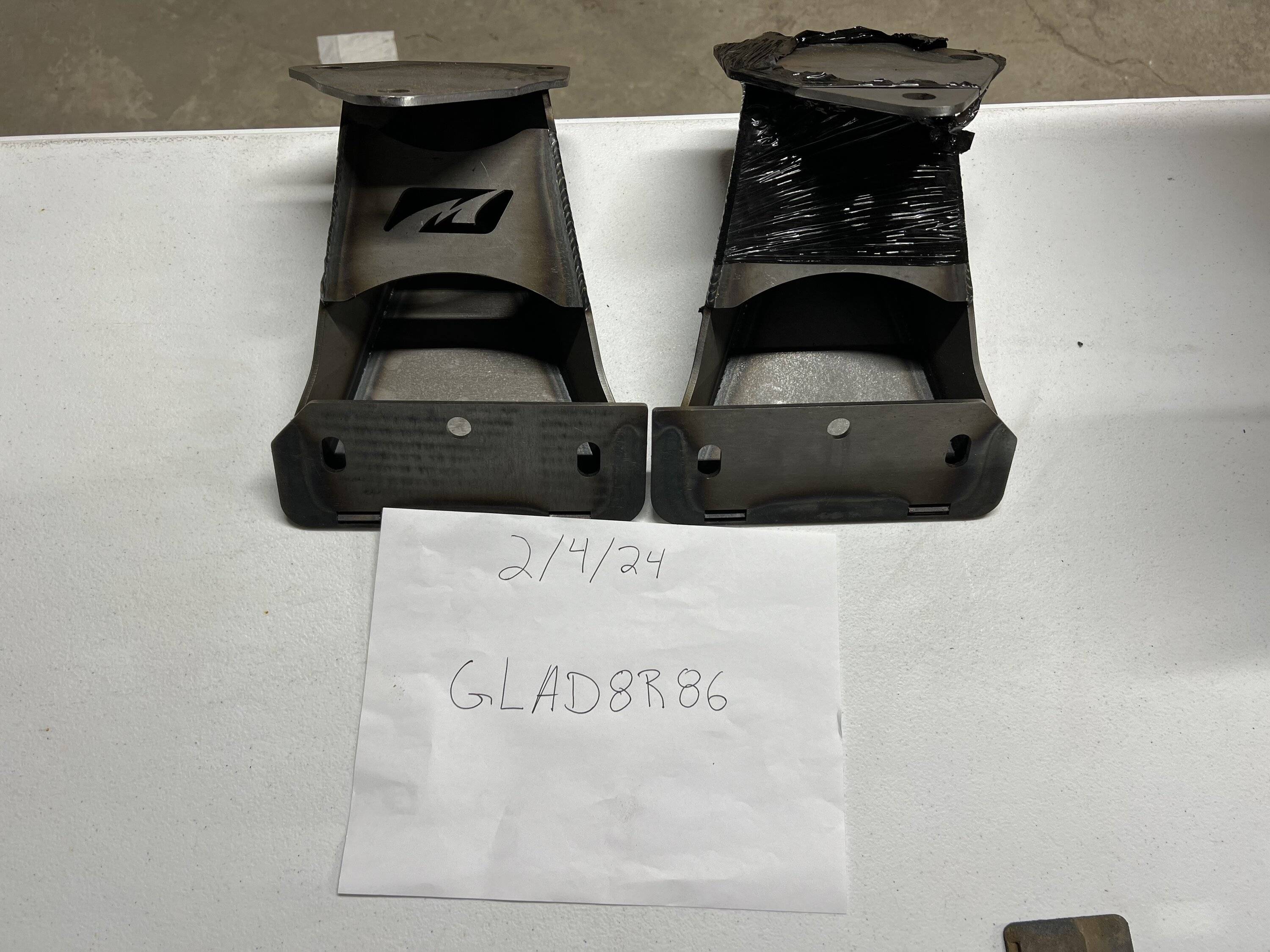 Jeep Gladiator Motobilt rear bumper frame mounts - $100 IMG_0125