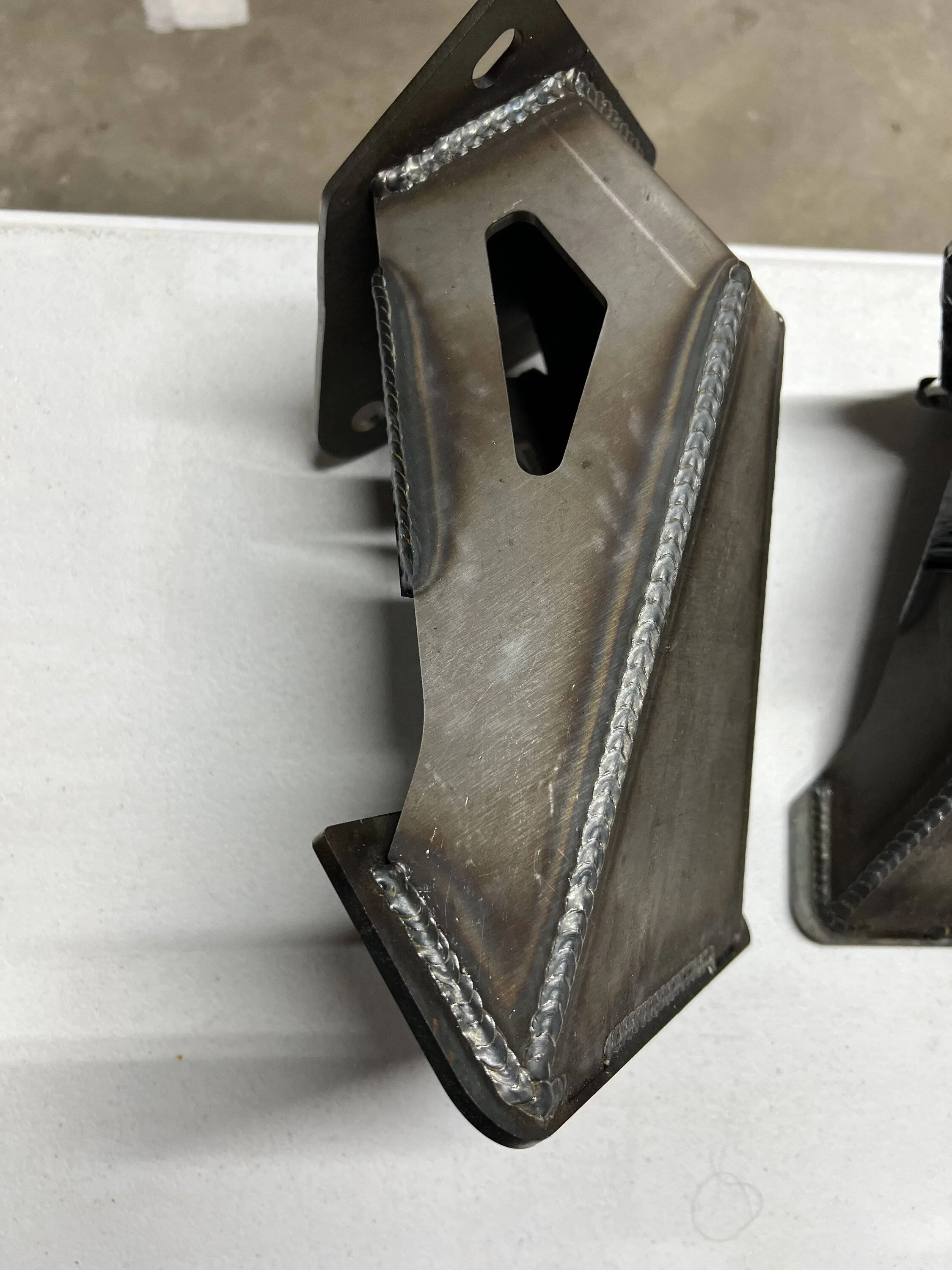 Jeep Gladiator Motobilt rear bumper frame mounts - $100 IMG_0126