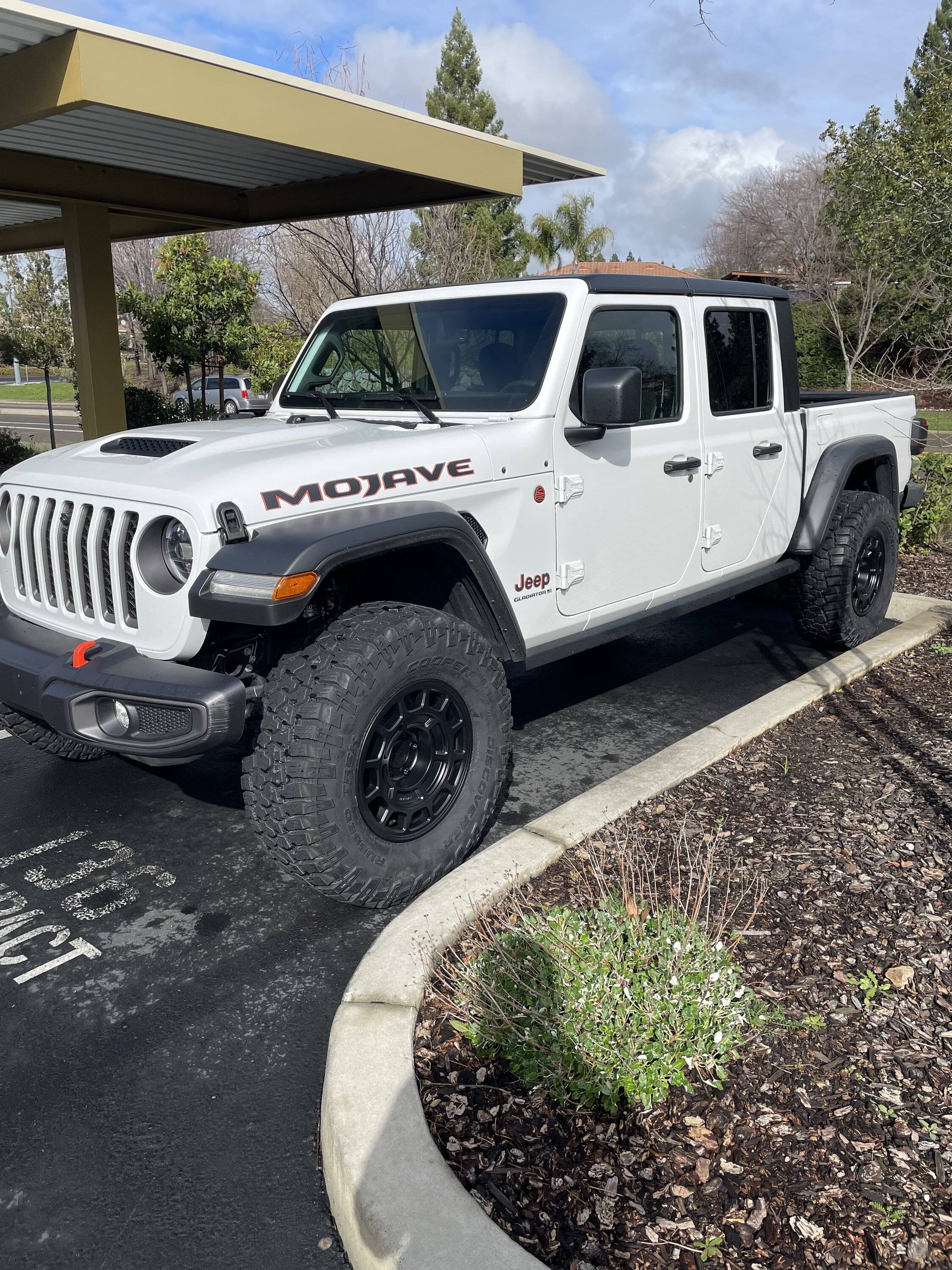 Jeep Gladiator 35s and No Lift Thread 980D84E2-AF38-4208-9841-59772B65C37A