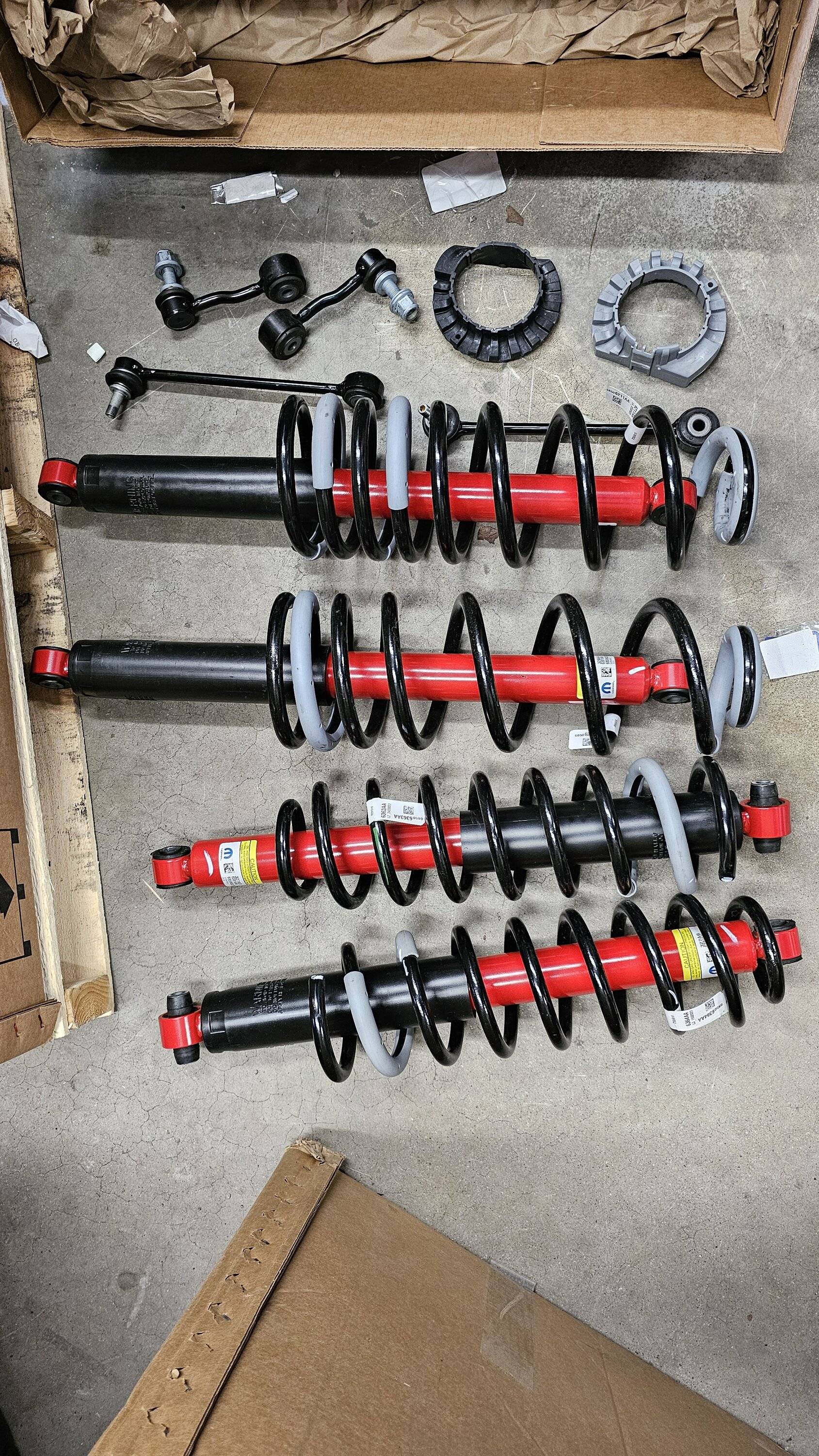Jeep Gladiator 2023 Rubicon shocks and springs 20240205_160344