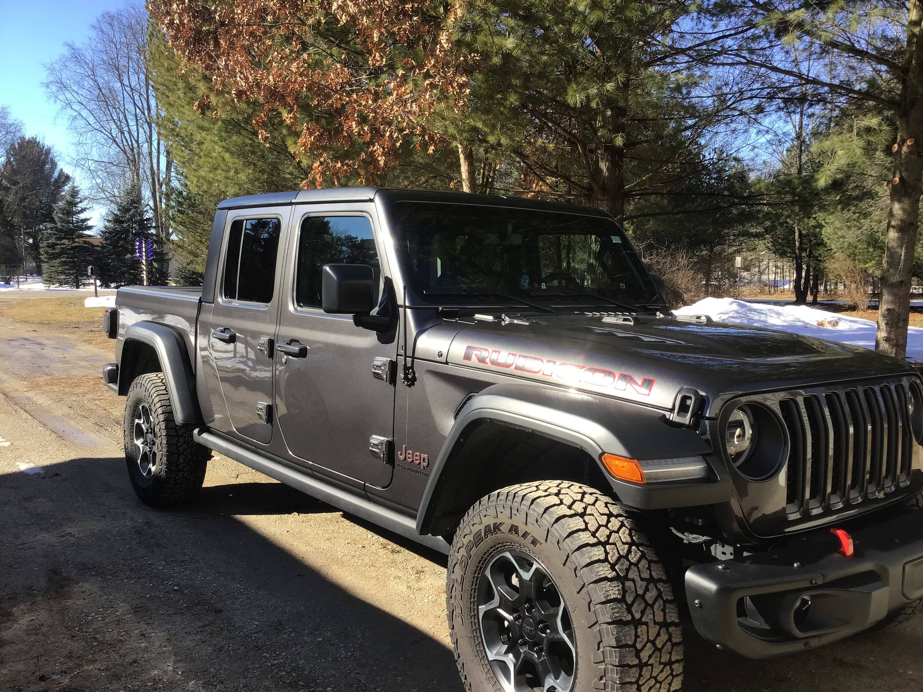 Jeep Gladiator Which Mopar Tonneau Do you prefer? IMG_3694