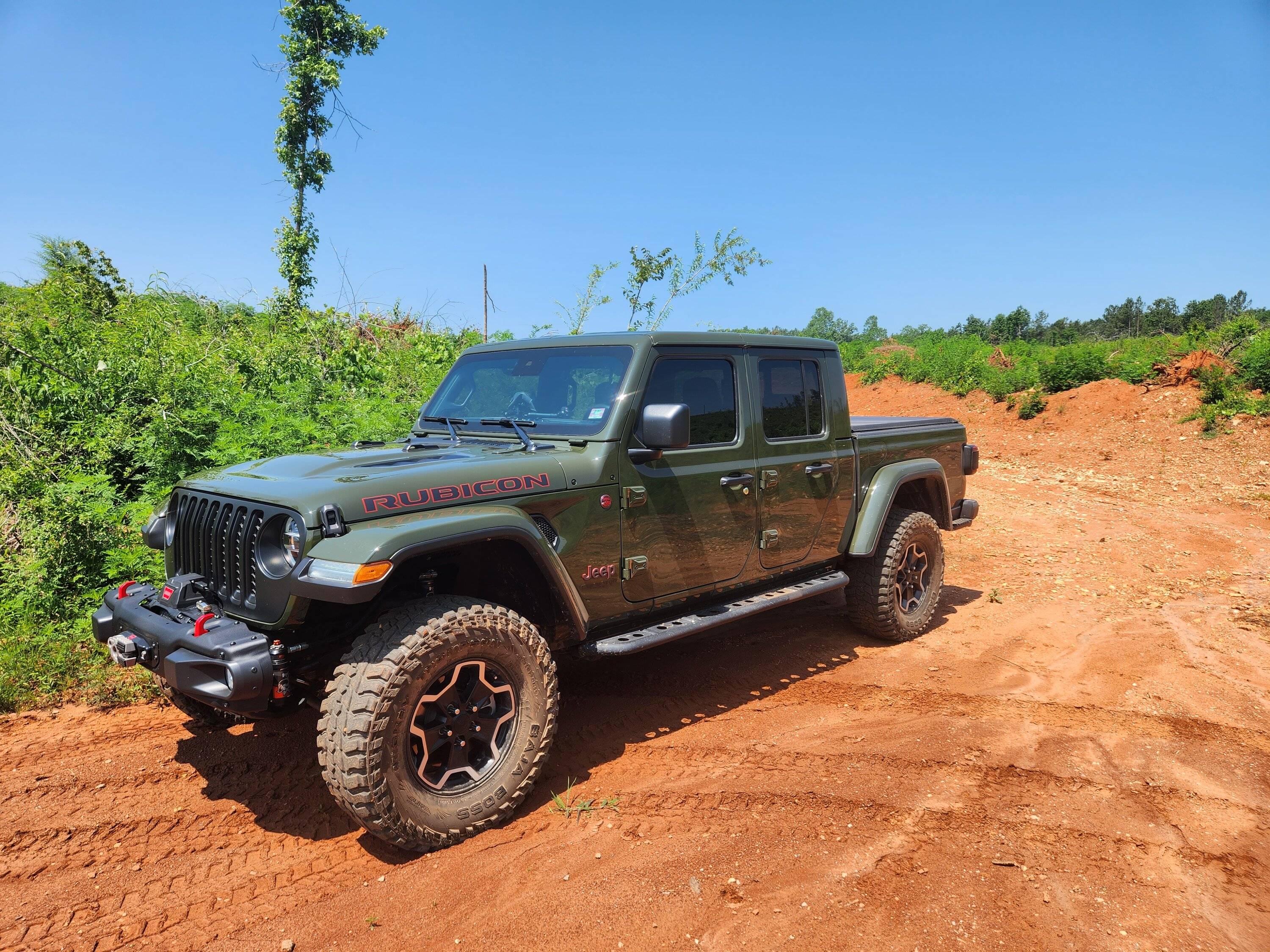 Jeep Gladiator Ok.  Need a quick and dirty thumbs up or down on purchasing 2023 Diesel Gladiator Rubicon 20230625_104301