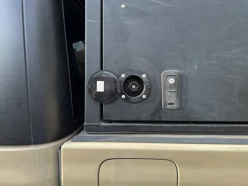 Jeep Gladiator RSI Smartcap 25_ExteriorShower_2
