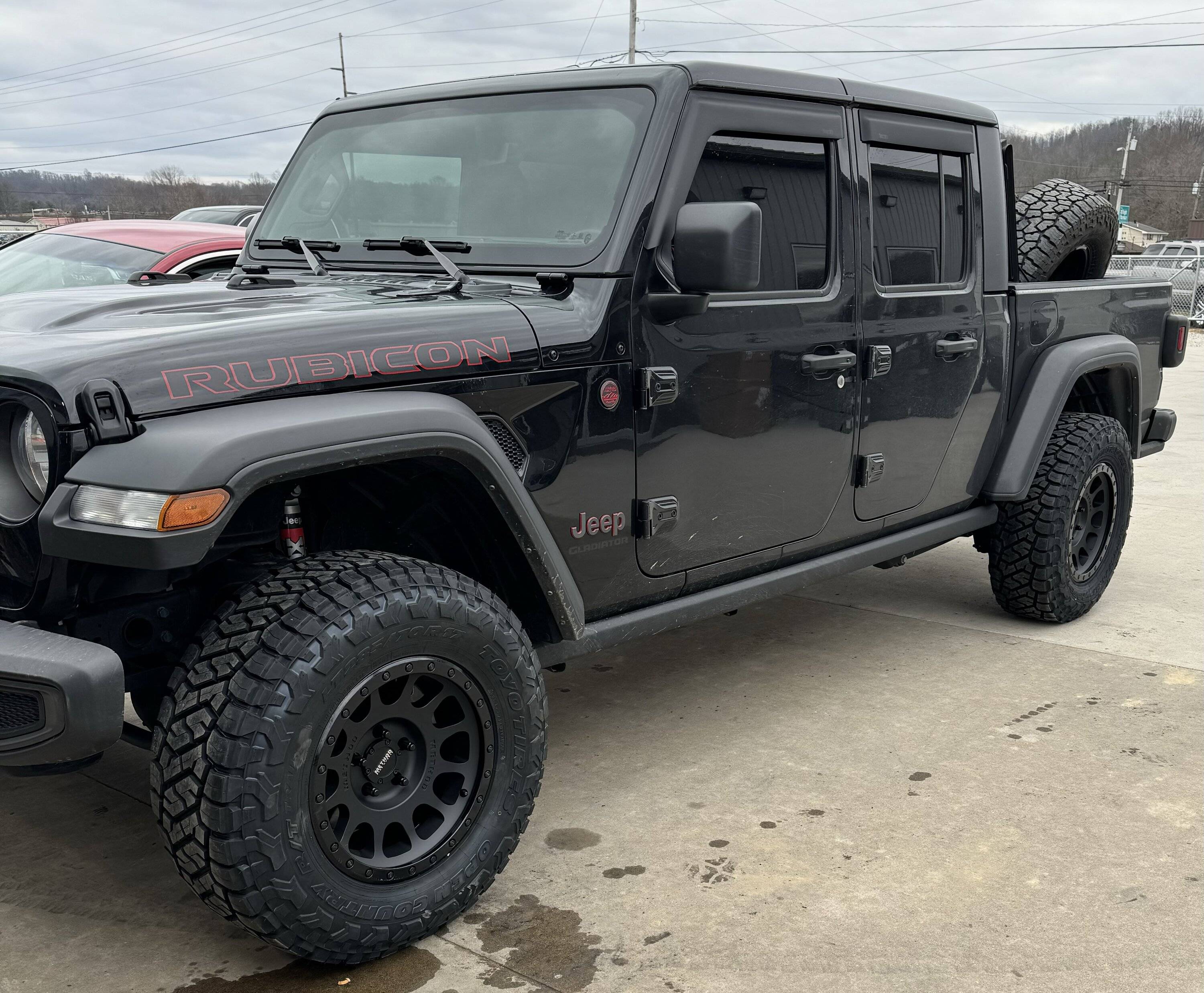 Jeep Gladiator New tires, help me decide. IMG_1053