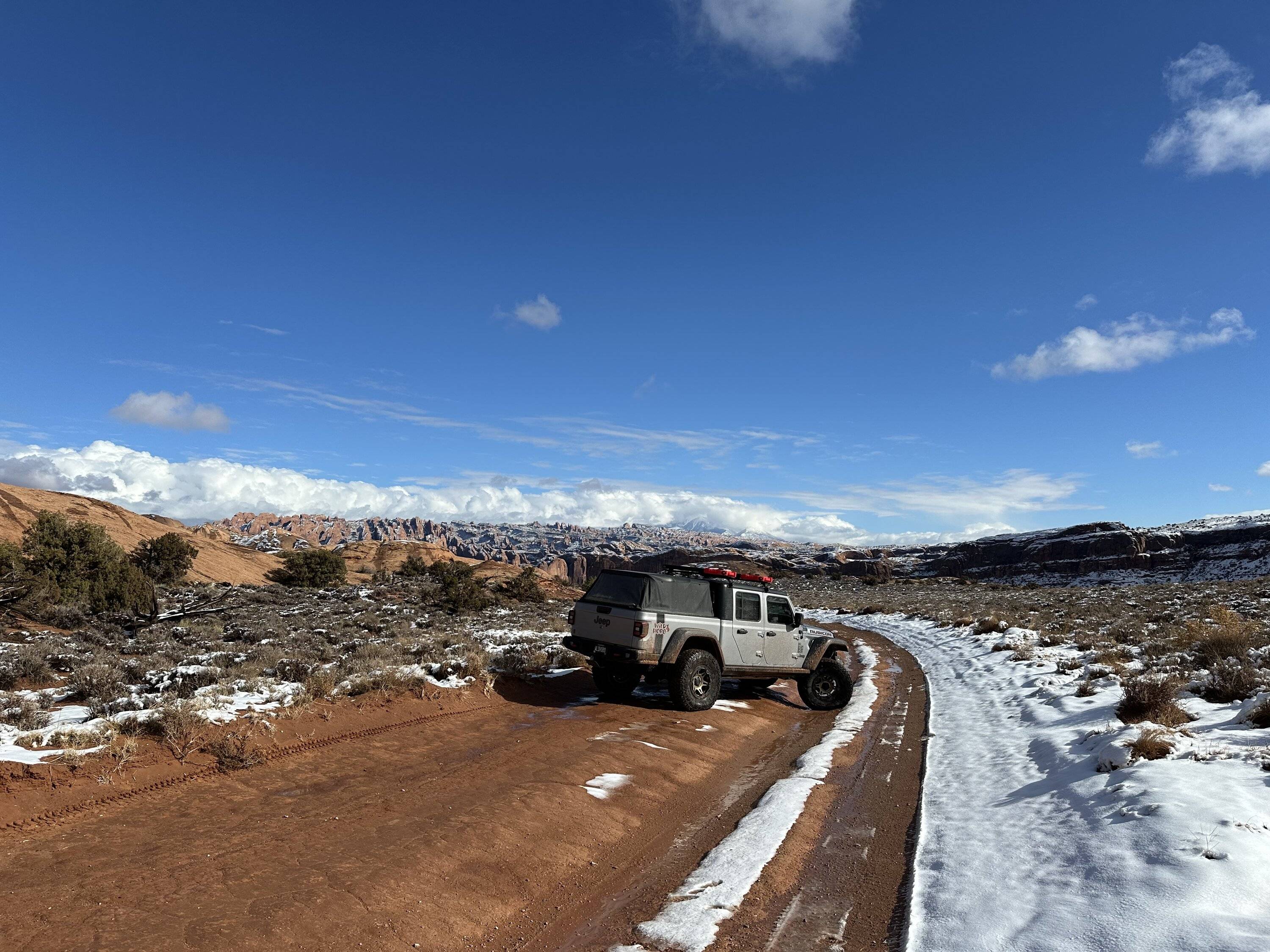 Jeep Gladiator Happy Wednesday!!! Let's see those ? Ice/ Sn❄w photos!!! IMG_8338