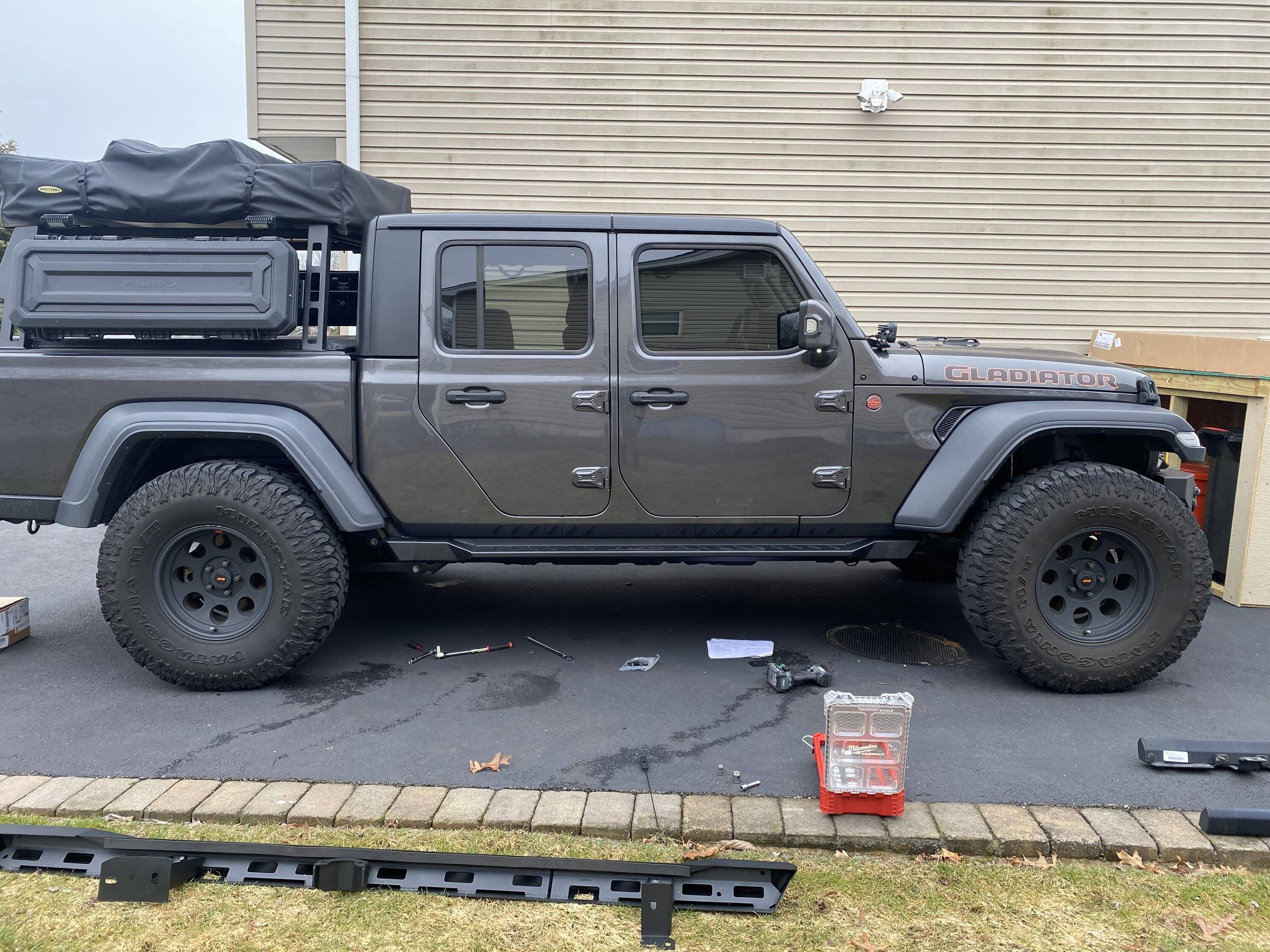 Jeep Gladiator Bestop Granite Series 60% Off Deal IMG_2072