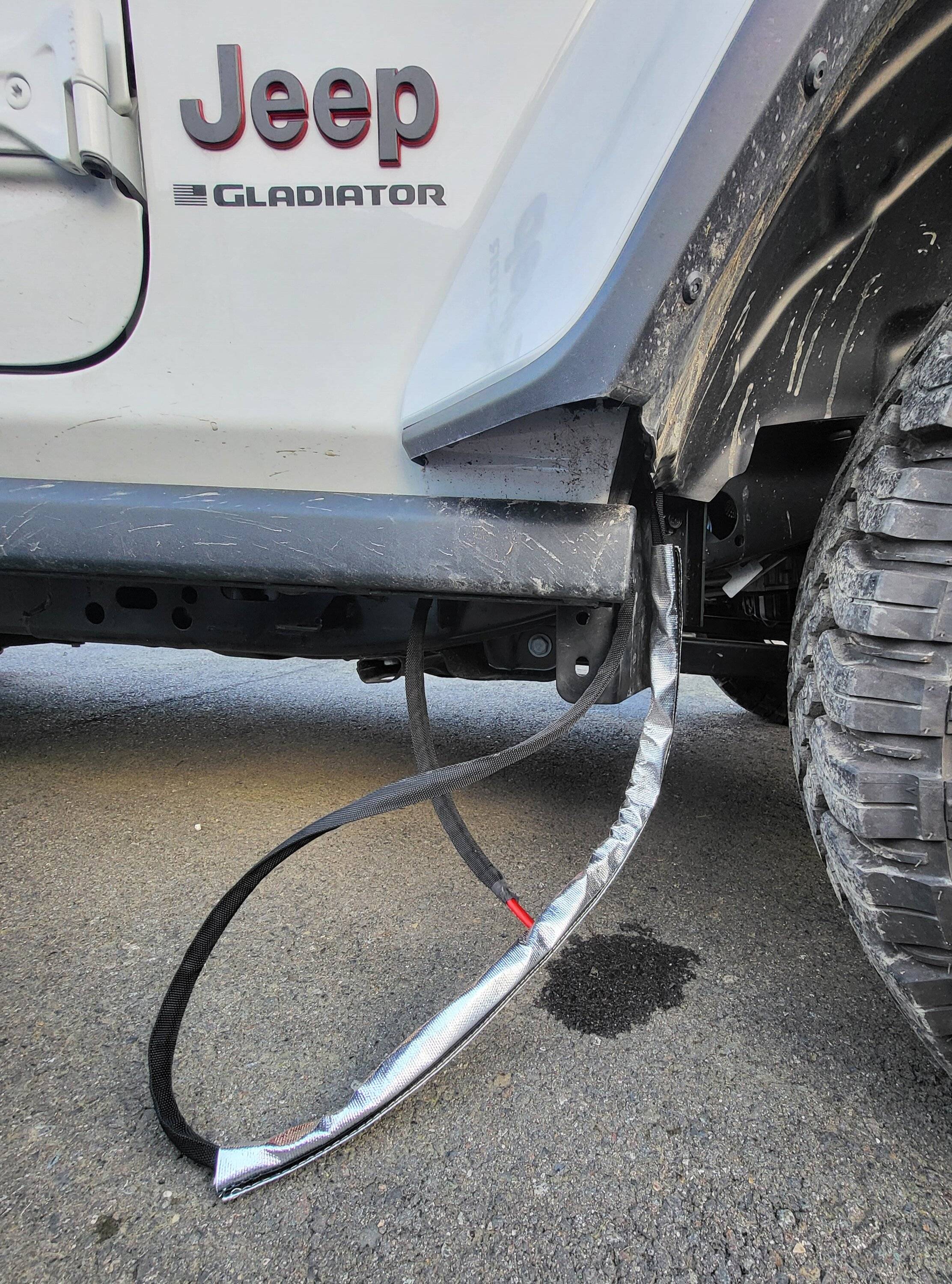 Jeep Gladiator Mopar Trail Cam DIY Installation - 2023 Diesel Gladiator Rubicon 20240210_174705