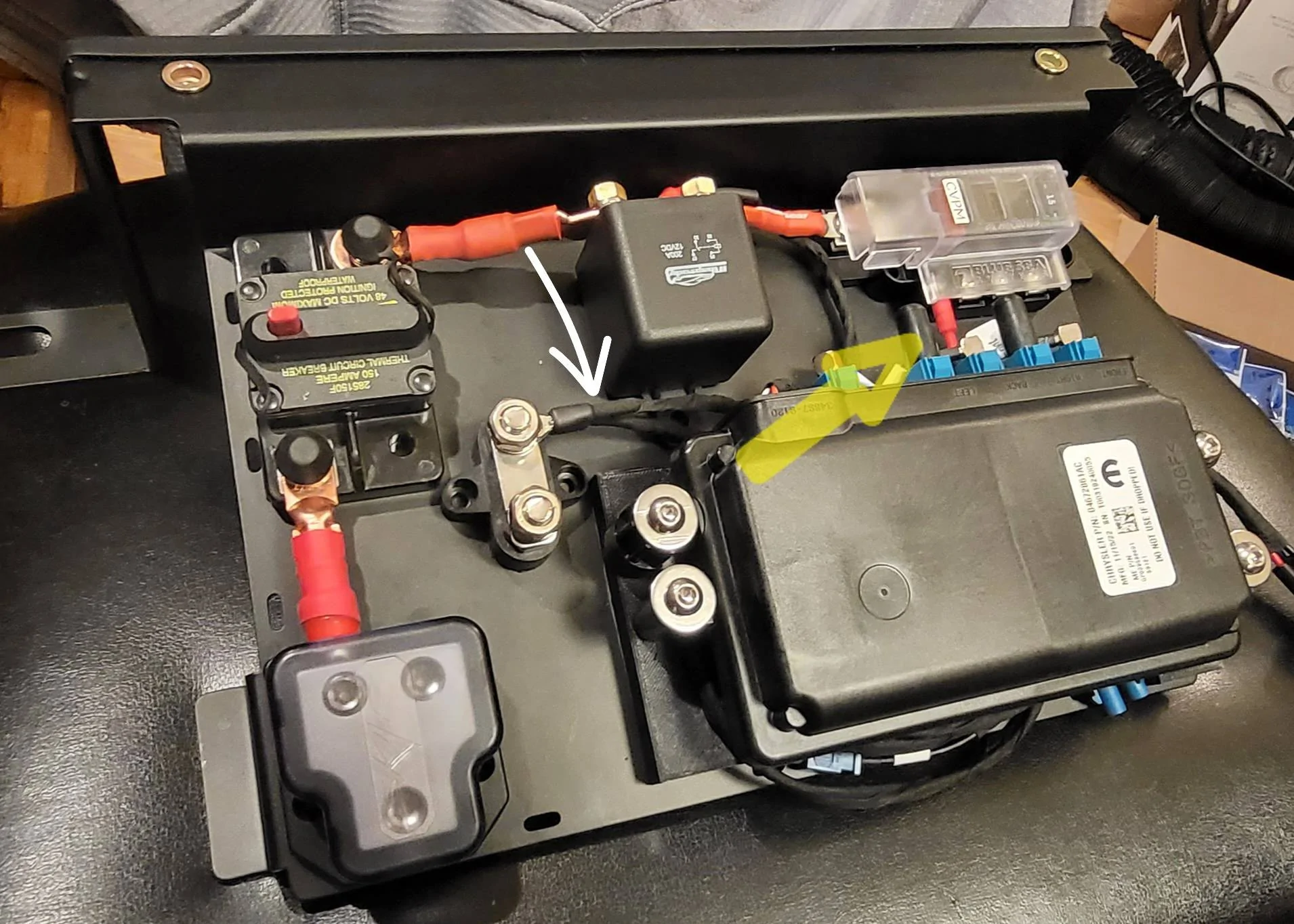 Jeep Gladiator Mopar Trail Cam DIY Installation - 2023 Diesel Gladiator Rubicon 20240210_174612