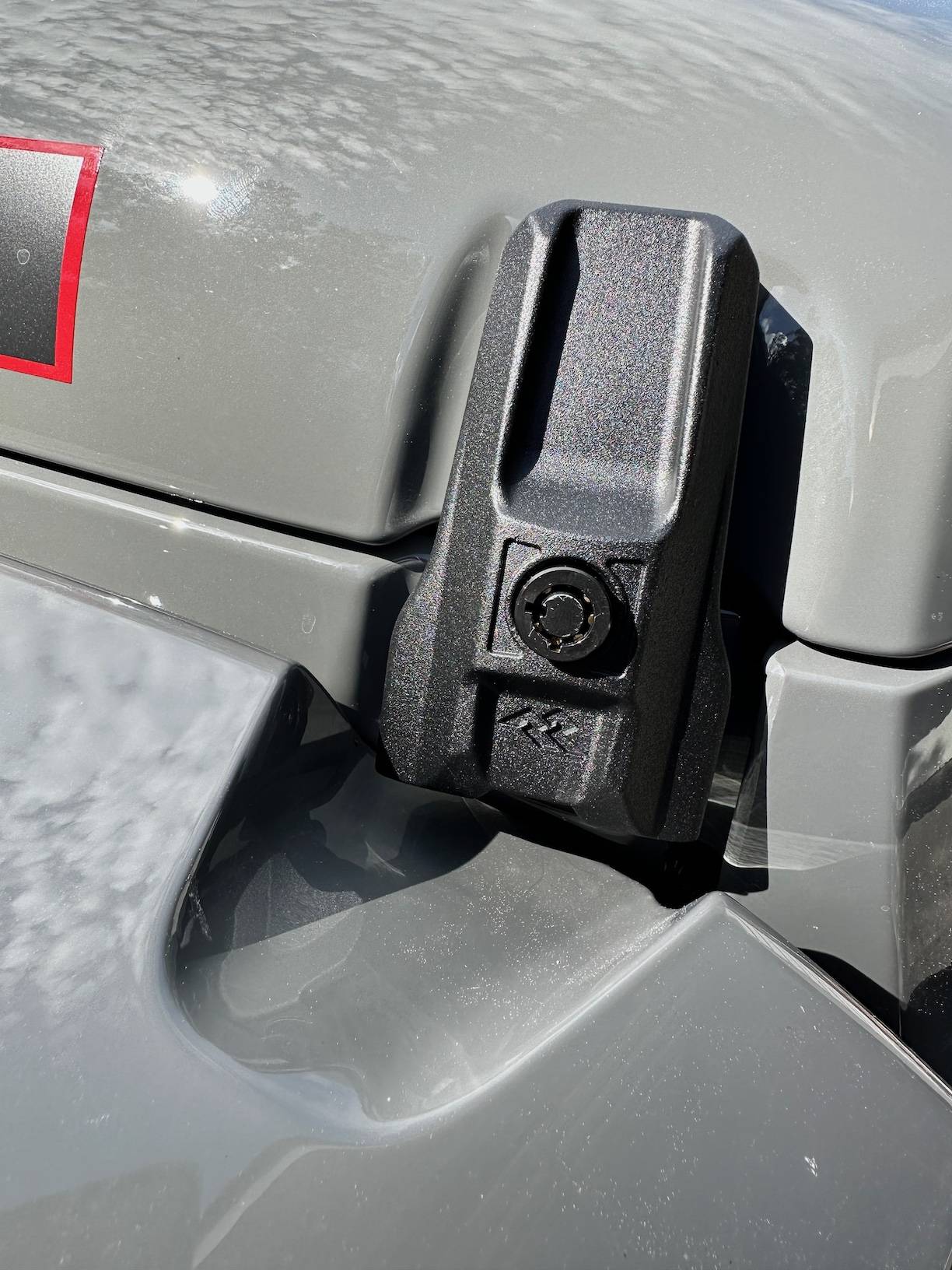 Jeep Gladiator "GrayBell" JTRD Build GB Rugged Ridge Latch 2