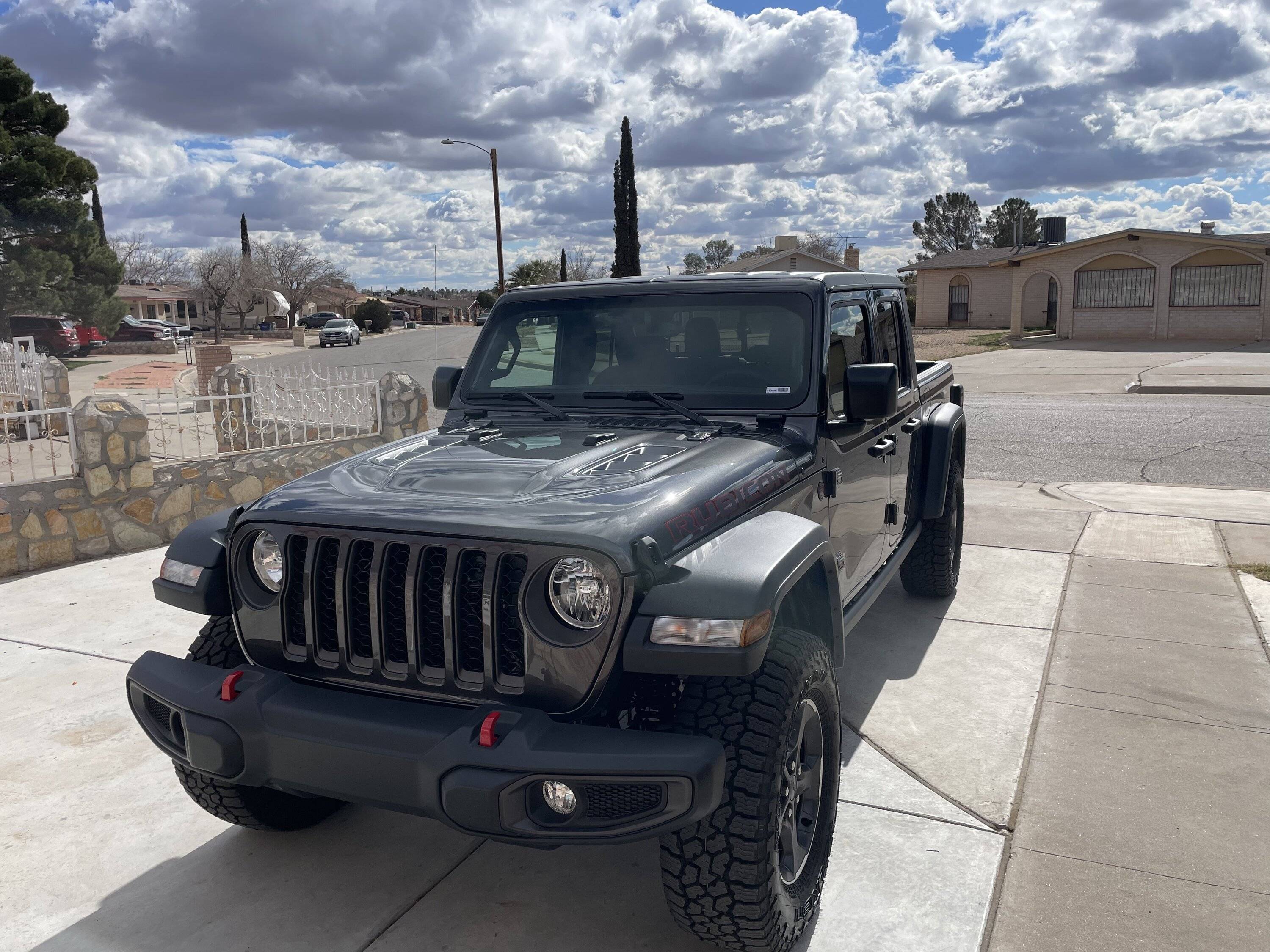Jeep Gladiator New EcoDiesel Gladiator 4574AF76-D711-41FF-A68E-922C8E76DE6C