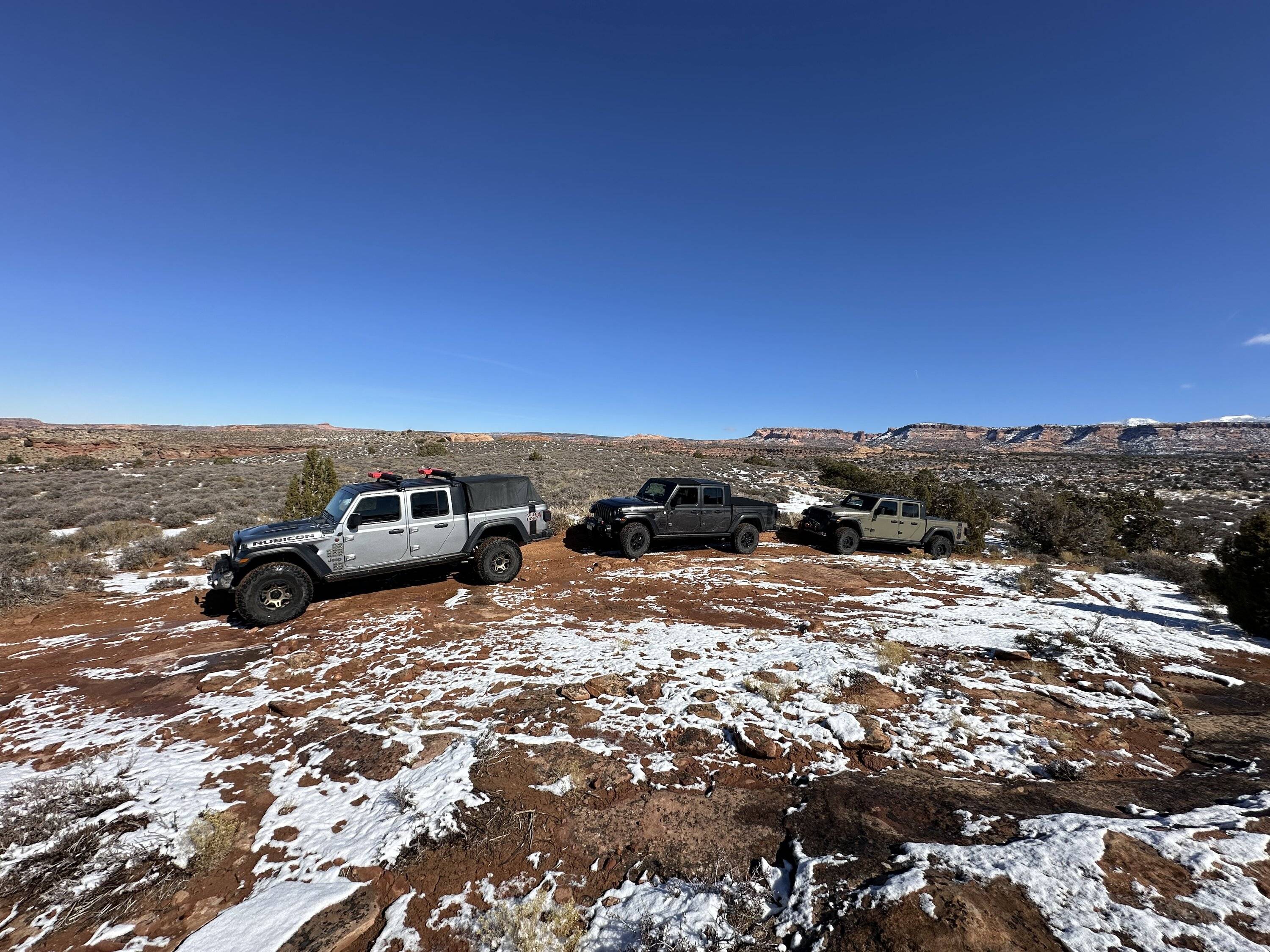 Jeep Gladiator Jeeps Parking Next To Jeeps IMG_8407