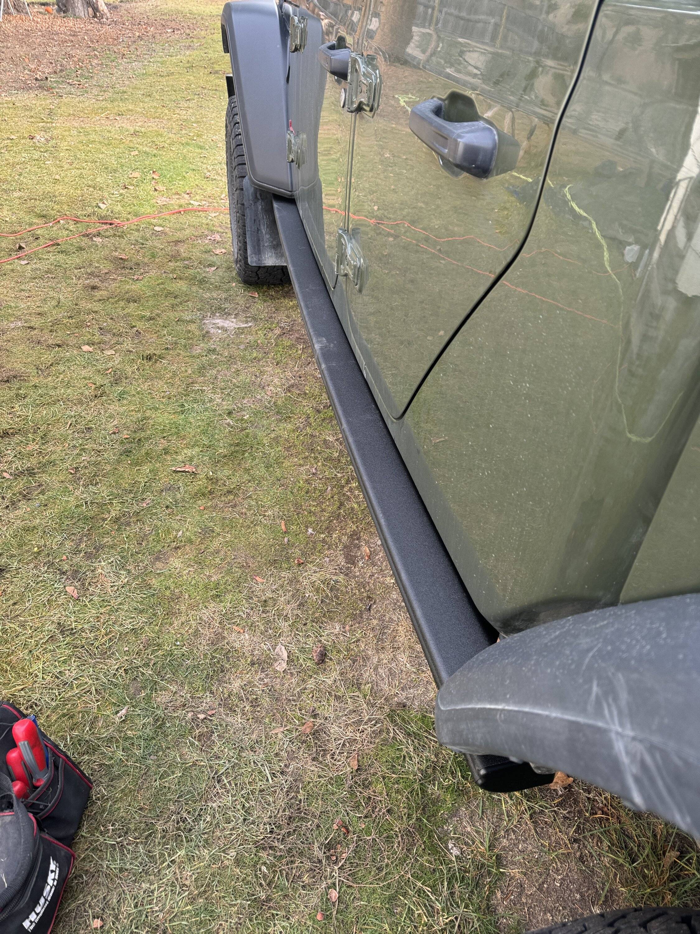 Jeep Gladiator Looking for recommendations on rock sliders IMG_3216.JPG