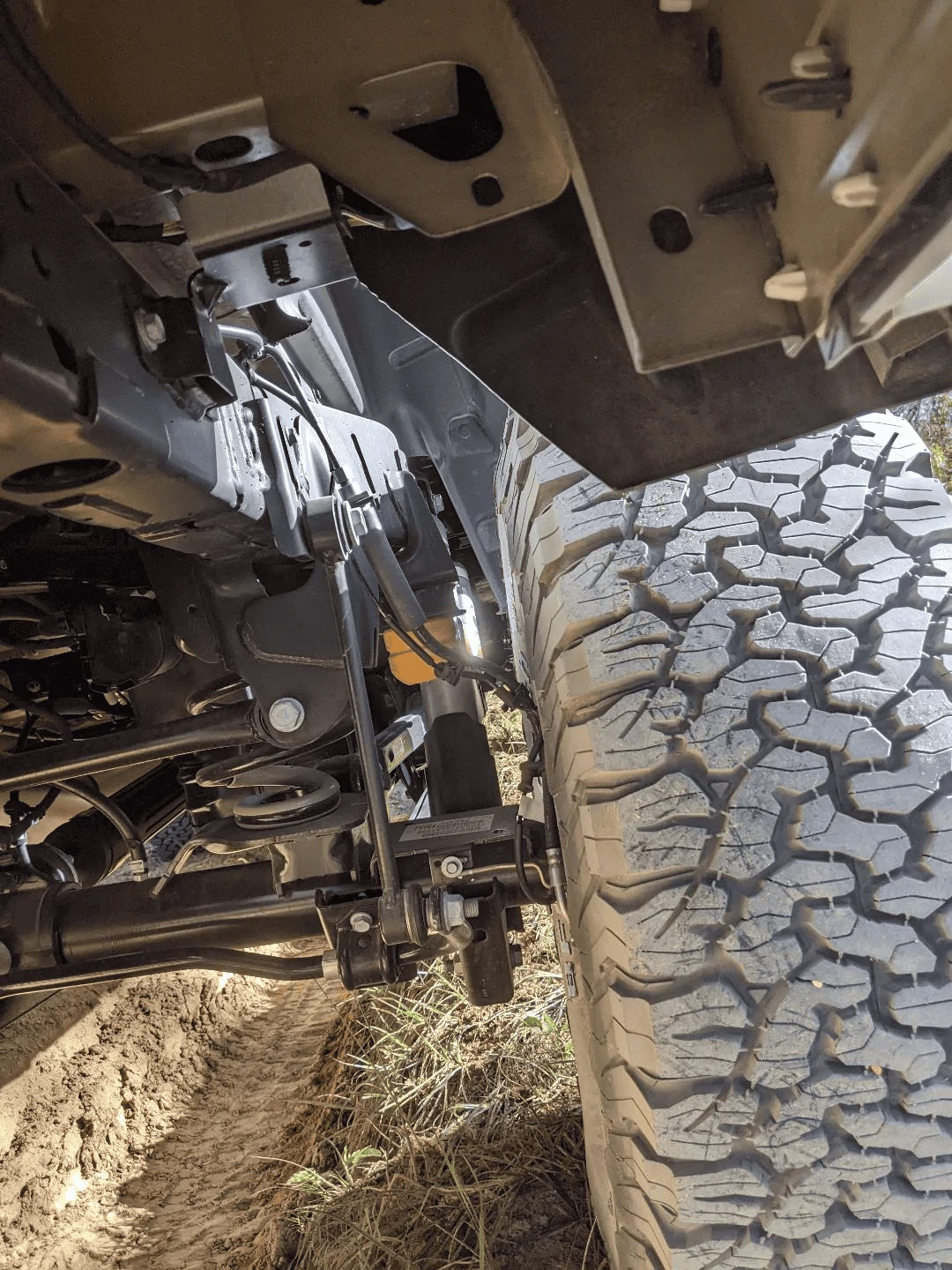 Jeep Gladiator Anyone else running 37s no lift? 1707843722229