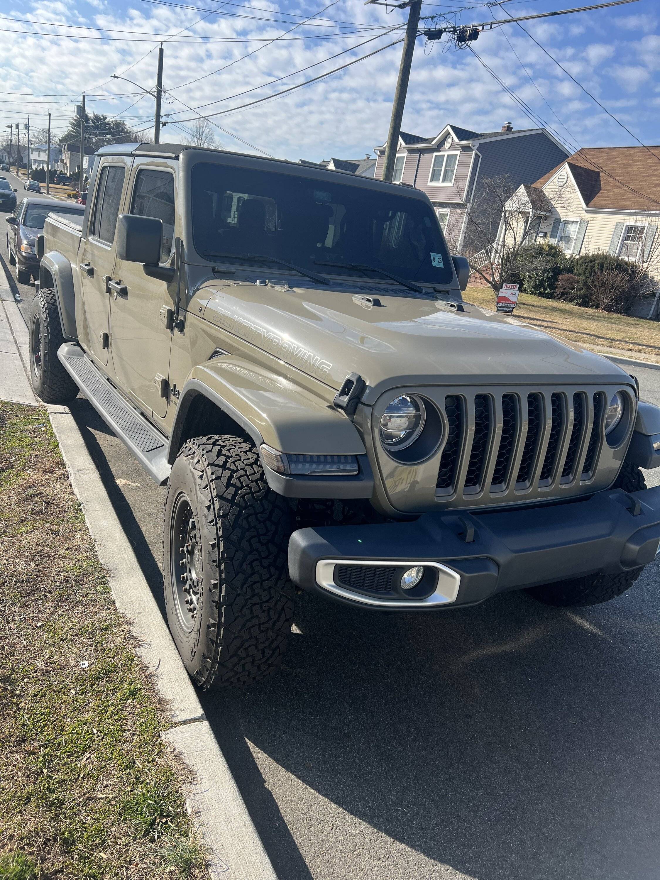 Jeep Gladiator Sold: Black rhino armory set of 4 $1200 IMG_4798.JPEG