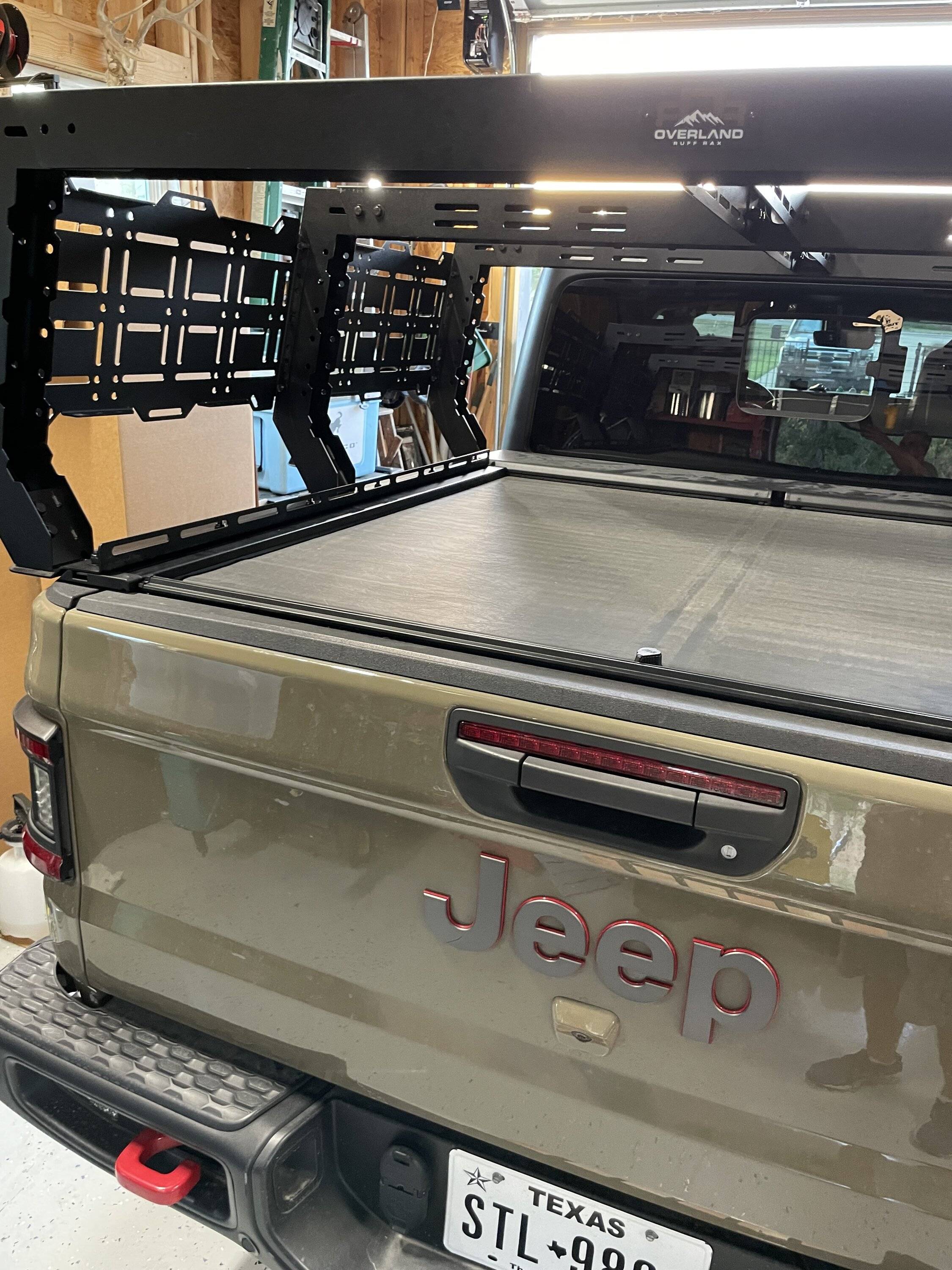 Jeep Gladiator Roll-N-Lock MXT vs Truck Covers USA with HD Tracks IMG_7076