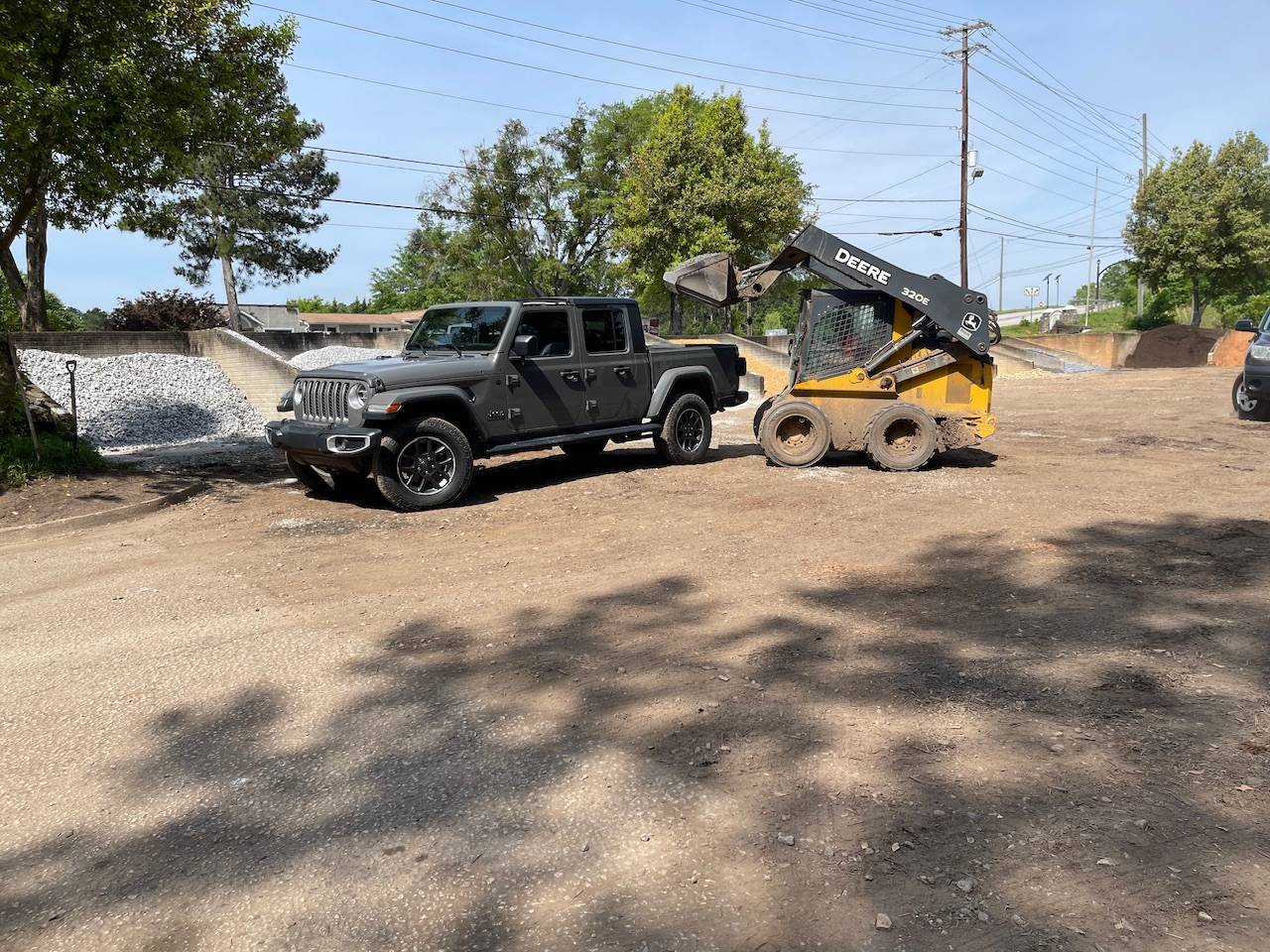 Jeep Gladiator Rubi shocks on stock suspension IMG_0190