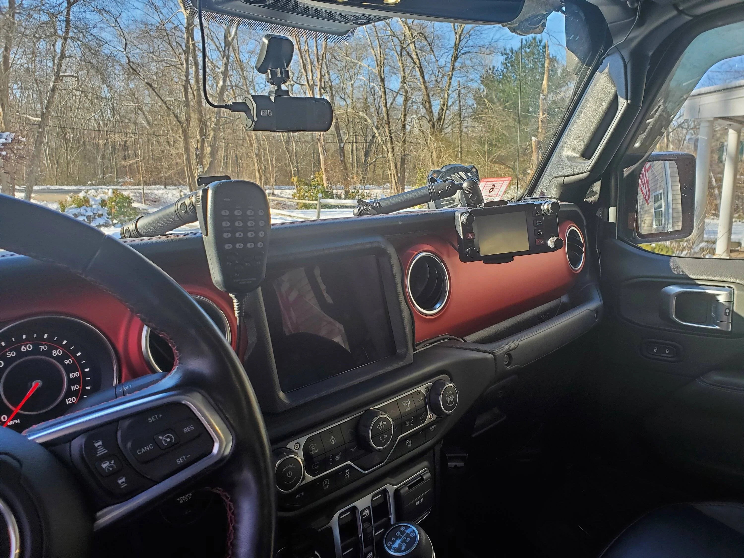 Jeep Gladiator Lest see your CB/HAM/GMRS radio install. 20240215_090326