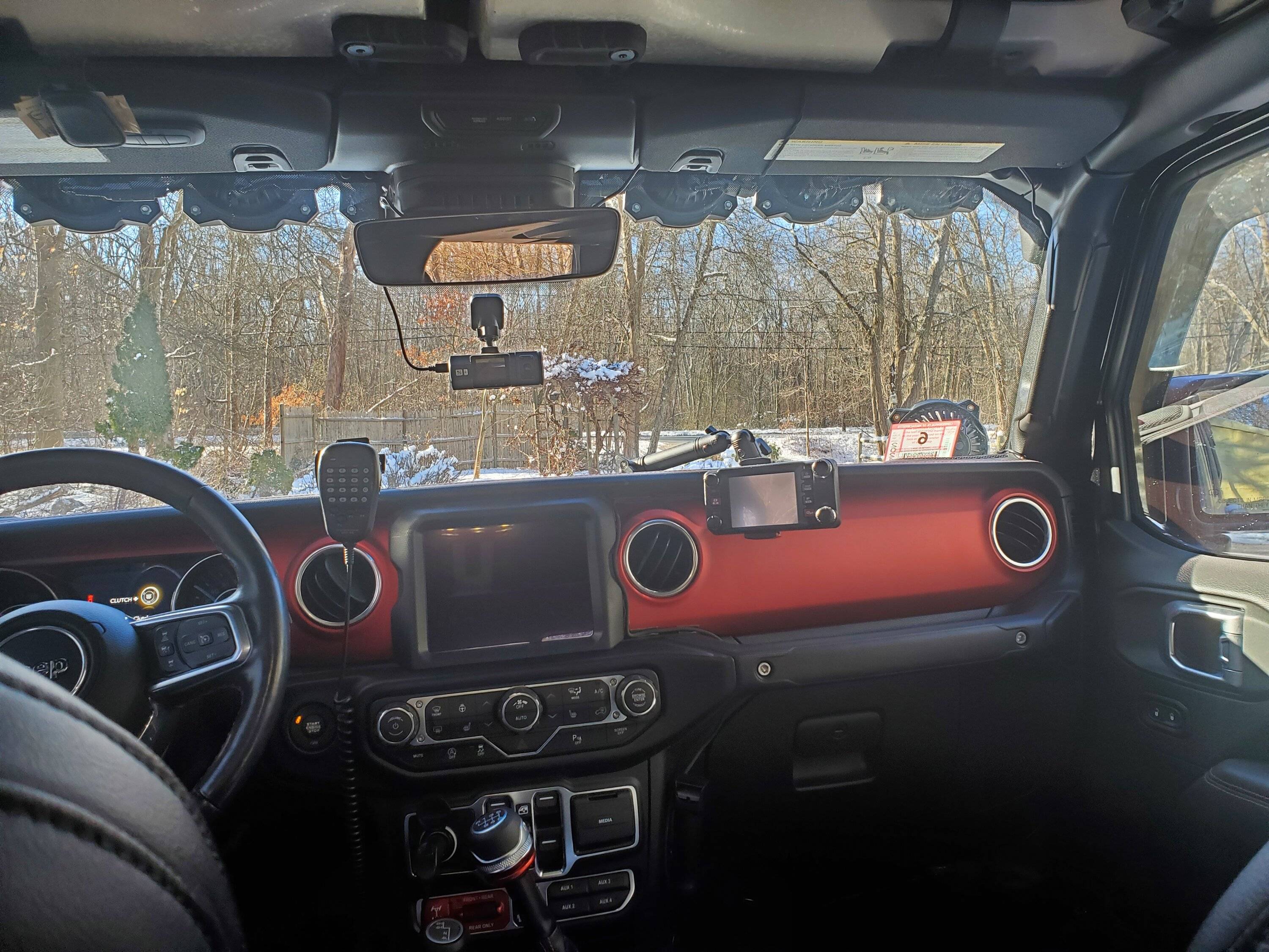 Jeep Gladiator Lest see your CB/HAM/GMRS radio install. 20240215_090348