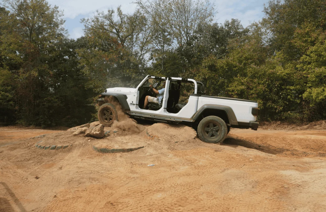 Jeep Gladiator Gulches ORV park Waterloo SC Screenshot_20190929-213657~2