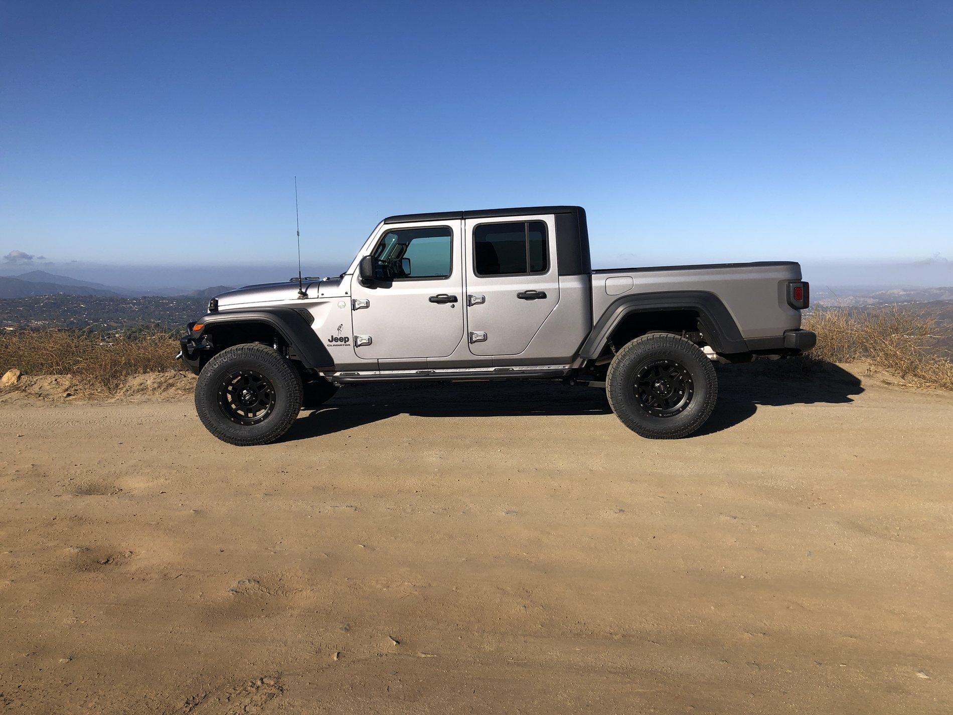Jeep Gladiator What did you do WITH your Gladiator today? A33AD08C-CBB9-49B2-9595-35EB3B05D25A