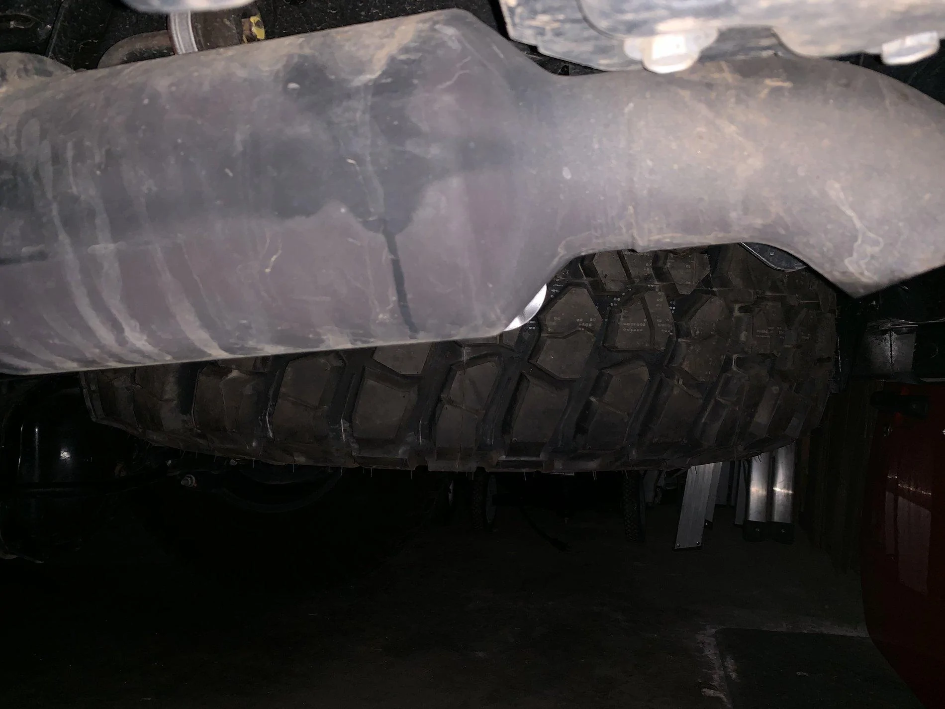 Jeep Gladiator Factory alum wheel in spare location? E7436B60-F9E4-4B3F-8A11-FF02AEFB52A4