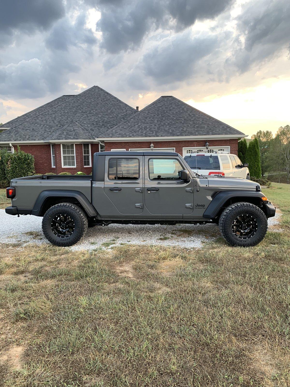 Jeep Gladiator Lifting, Leveling, what should I do? 265E03B4-D9B2-4C2F-B748-CA03FA6381AC