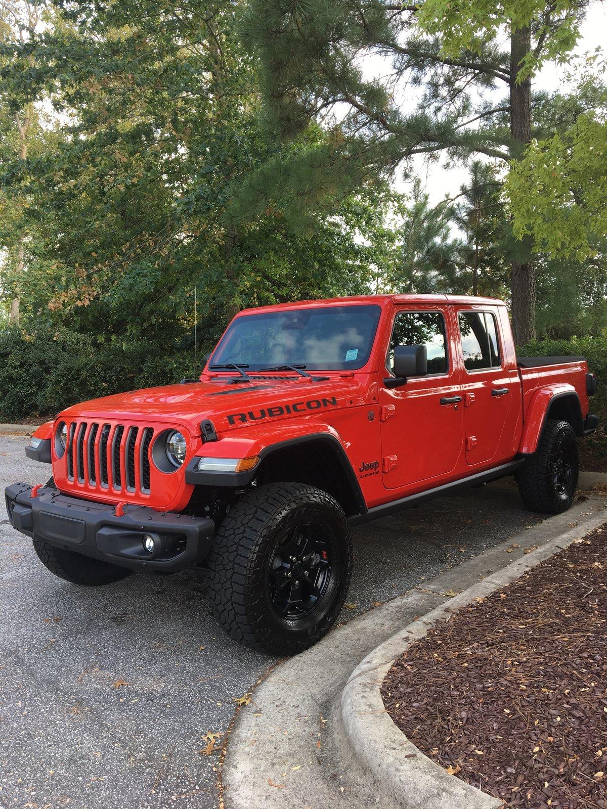 Jeep Gladiator FIRECRACKER RED Gladiator JT Club Firecracker