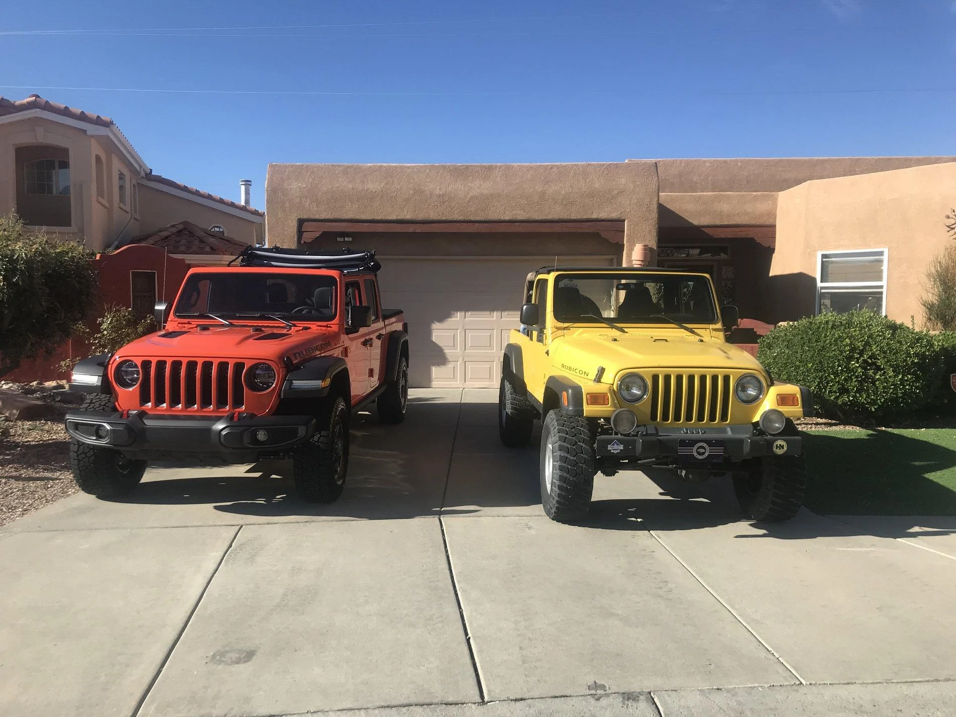 Jeep Gladiator Punk'n owner's unite! 59174673278__C3D880DC-7002-4291-B9EF-C55517BC2679