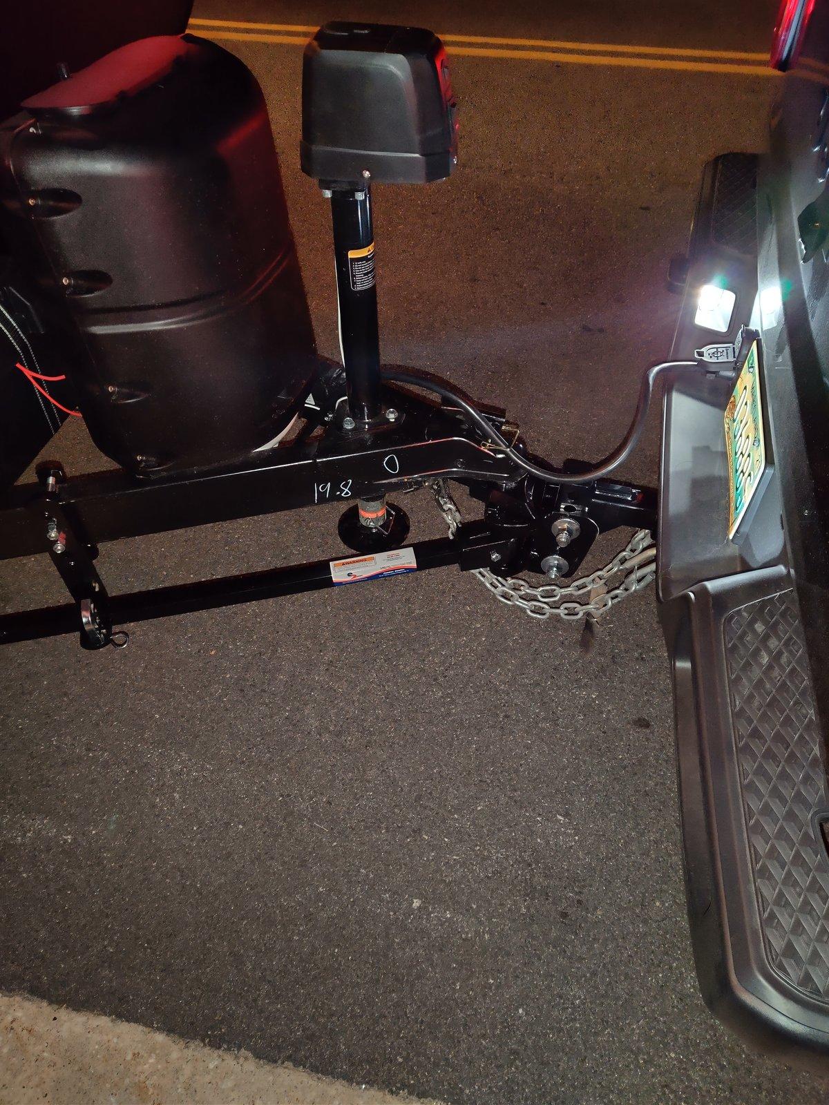 Jeep Gladiator Weight Distribution Hitches jt2