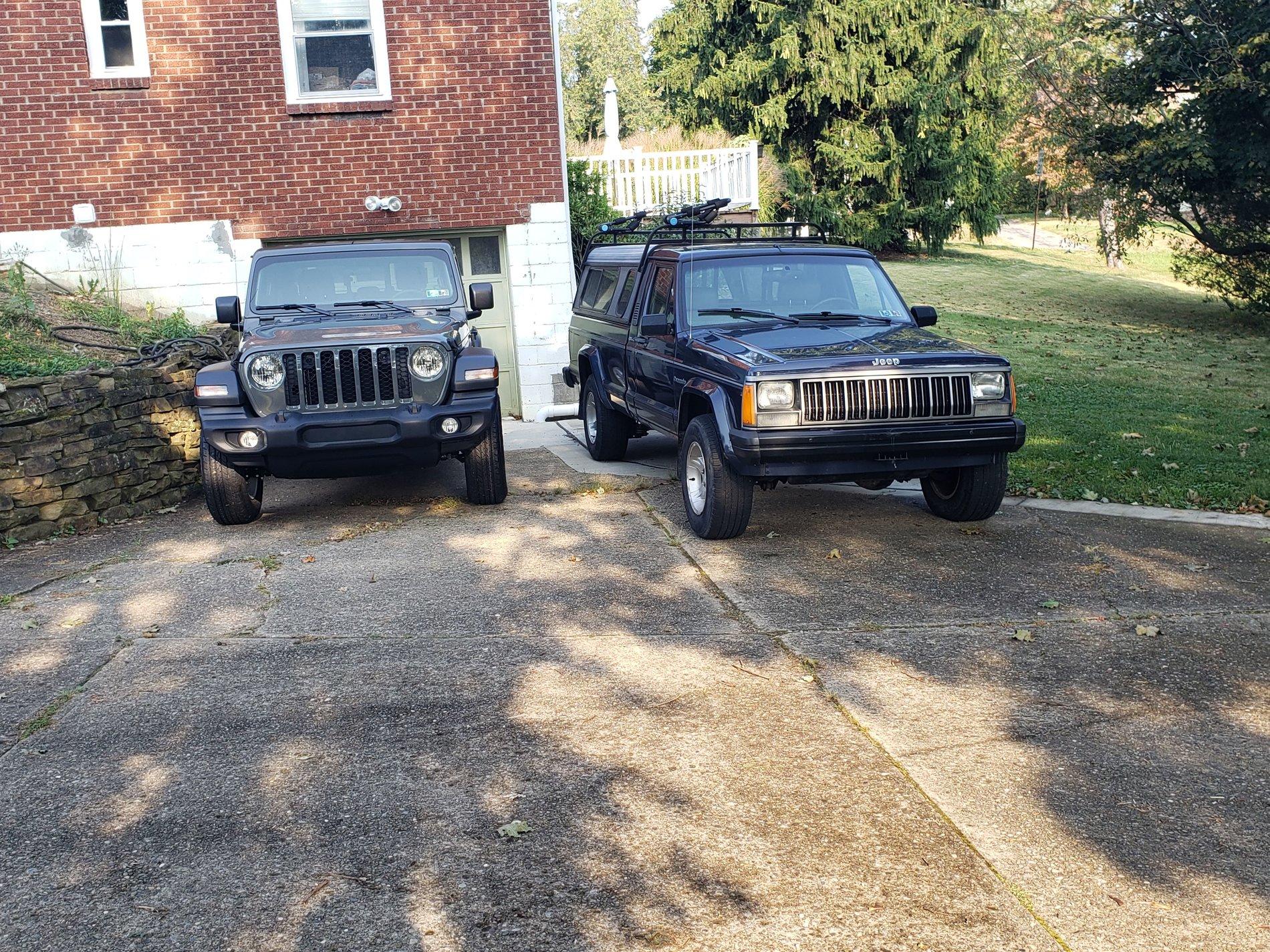 Jeep Gladiator Took Delivery of Your JT? Sign in Here! 20190921_094329