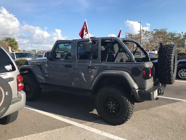 Jeep Gladiator Granite Crystal or Stingray Gray ? UPDATE VOTES ARE!! AND ORDERED 56780953412__6124916B-D504-4810-B168-58C35CDEB9B8.JPG