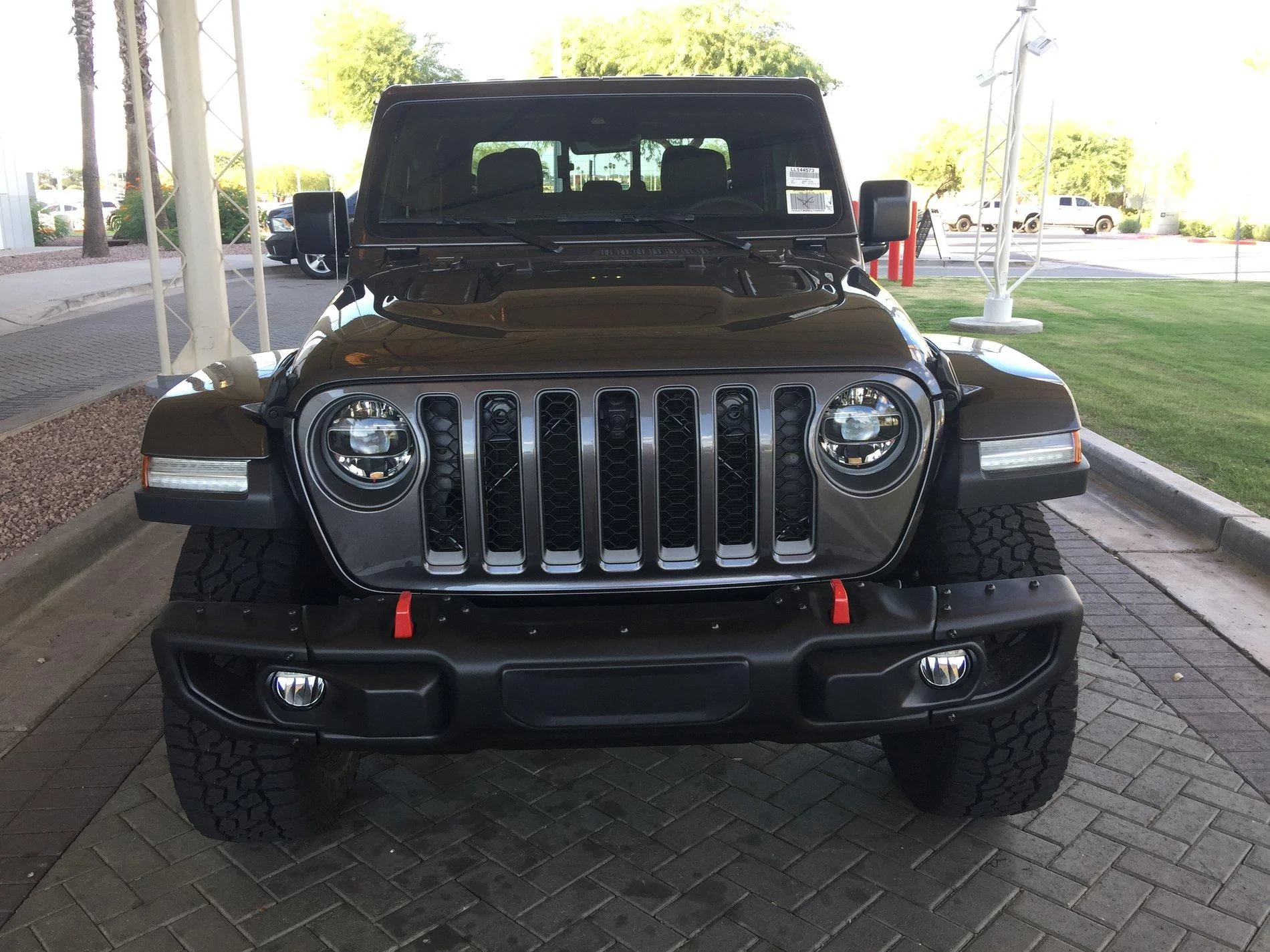 Jeep Gladiator The GCM-JTLE-OMC... Granite Crystal Metallic- JT Launch Edition- Original Motor Club IMG_2334