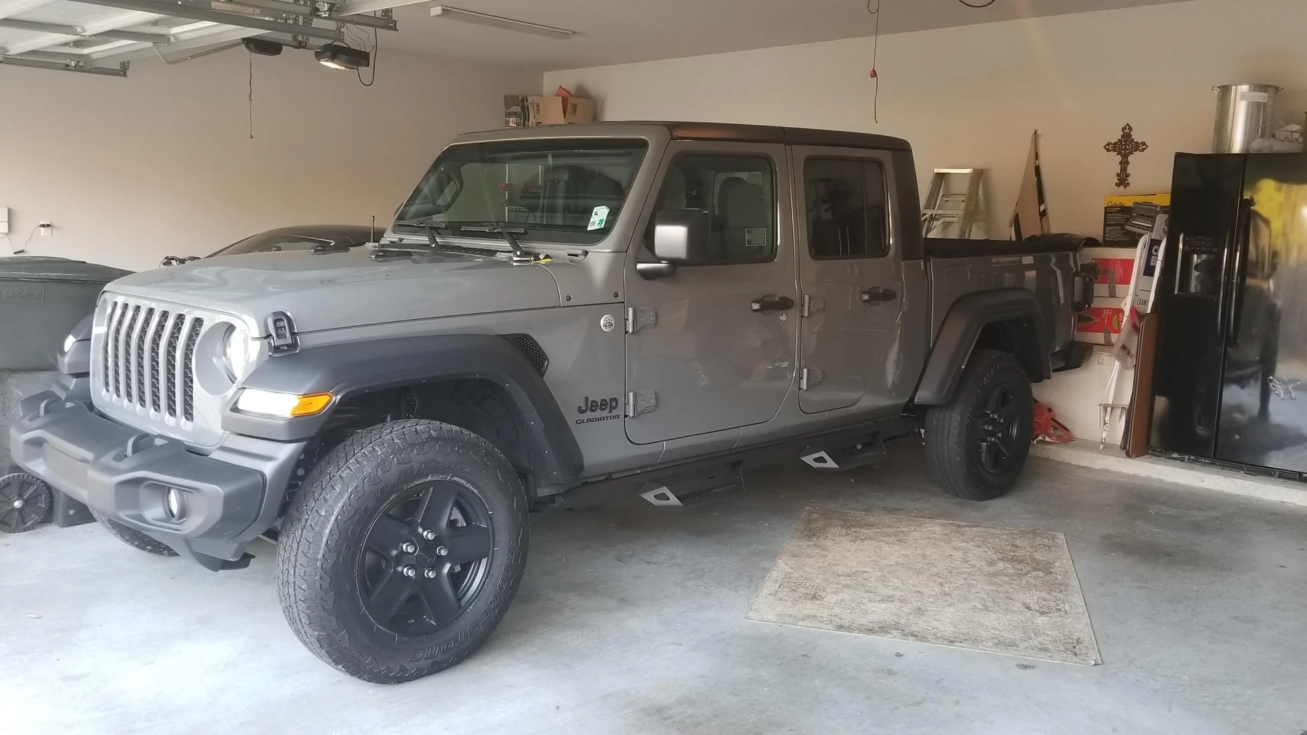 Jeep Gladiator What did you do WITH your Gladiator today? 0LpcySq