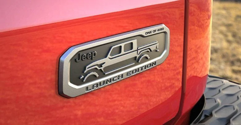 Jeep Gladiator The GCM-JTLE-OMC... Granite Crystal Metallic- JT Launch Edition- Original Motor Club 2020-Jeep-Gladiator-LaunchEdition-Badge-780x405