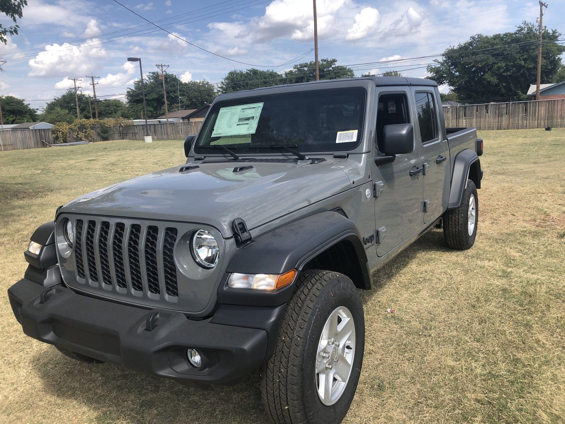 Jeep Gladiator Sport S Max Tow Build 6121C74E-8D62-448E-921F-6C7FD1917BCE