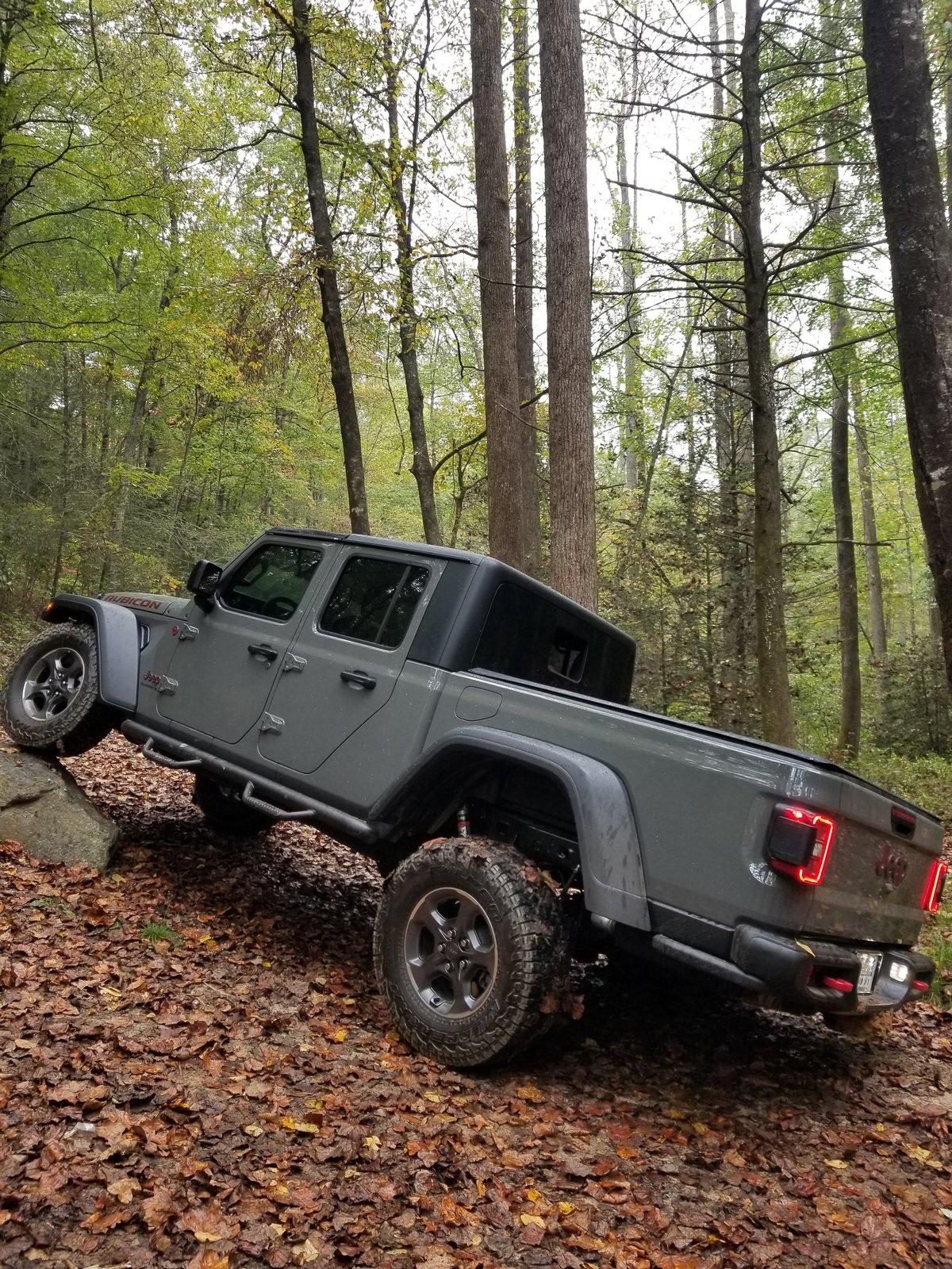 Jeep Gladiator Gladiator Flex pictures 20191005_153644