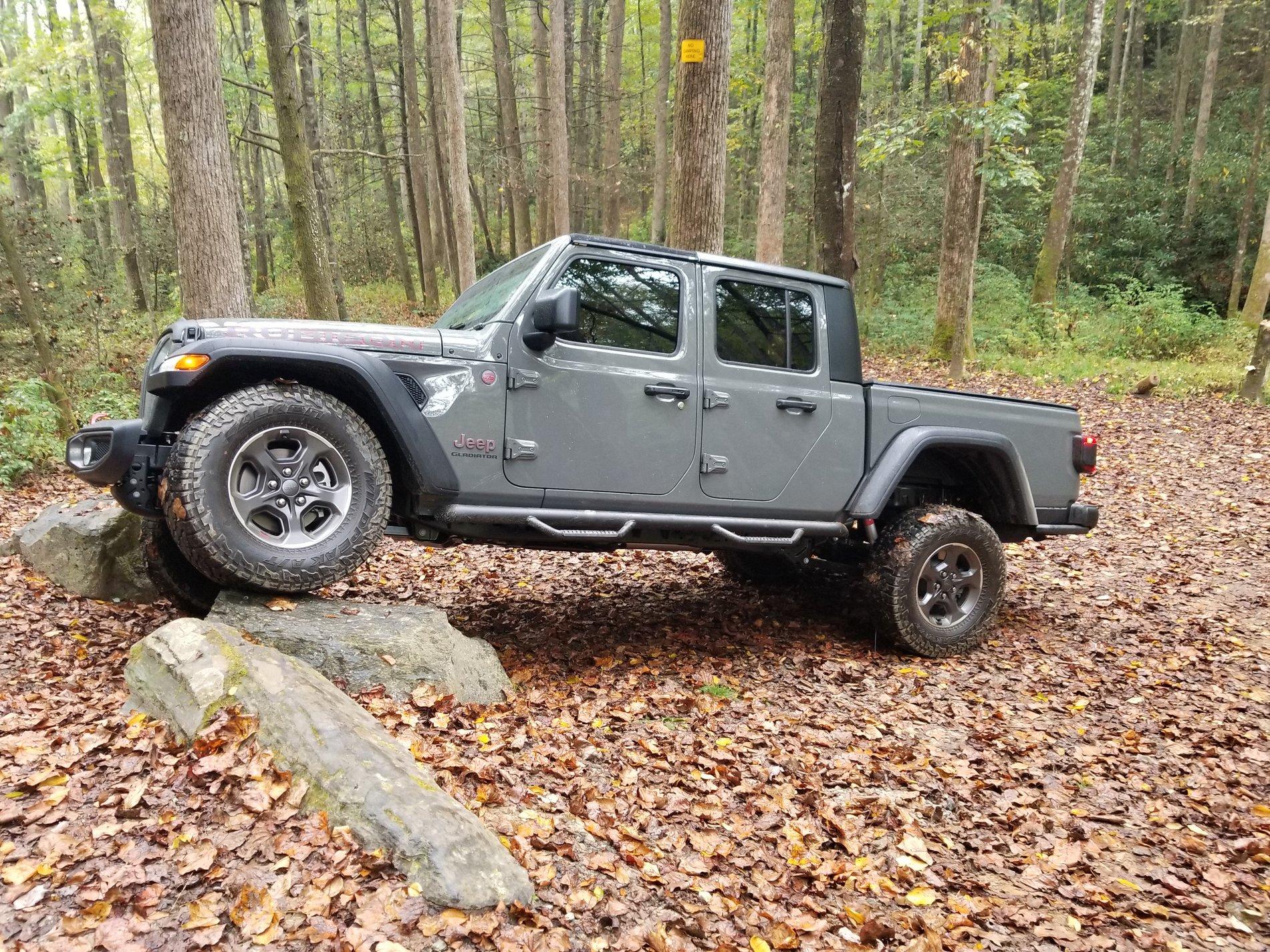 Jeep Gladiator Gladiator Flex pictures 20191005_153252