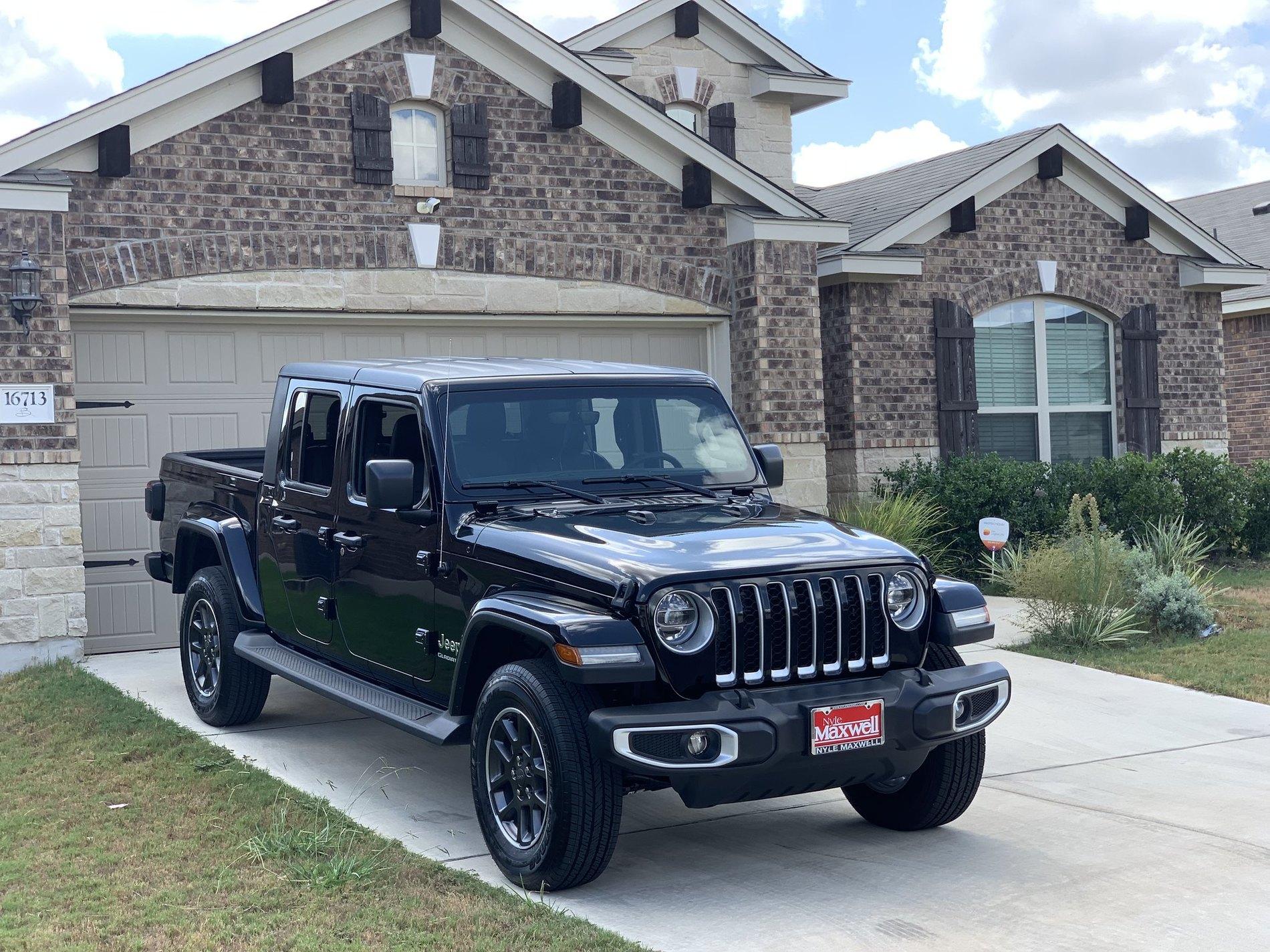 Jeep Gladiator WTB or trade for body color Freedom Hardtop 48854178833_4895199d2a_k