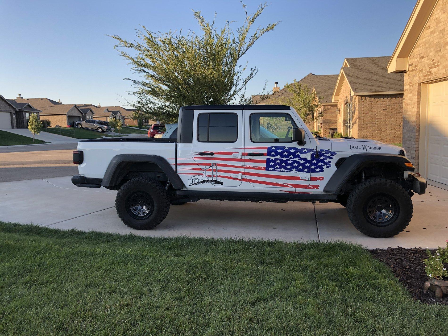 Jeep Gladiator What did you do WITH your Gladiator today? AE39CCA0-03FA-49CB-A939-012395B311B5
