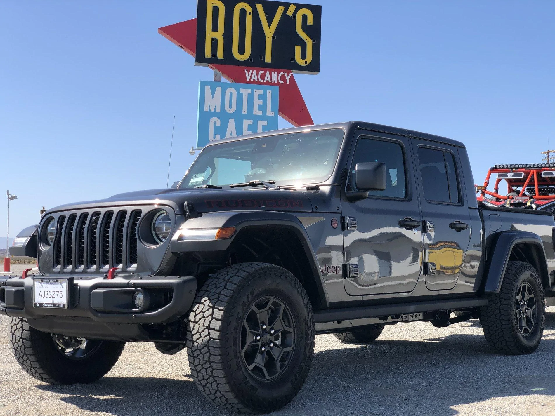 Jeep Gladiator The GCM-JTLE-OMC... Granite Crystal Metallic- JT Launch Edition- Original Motor Club 8DA8AE8E-52AA-4C9D-98F3-5D878D7C5704