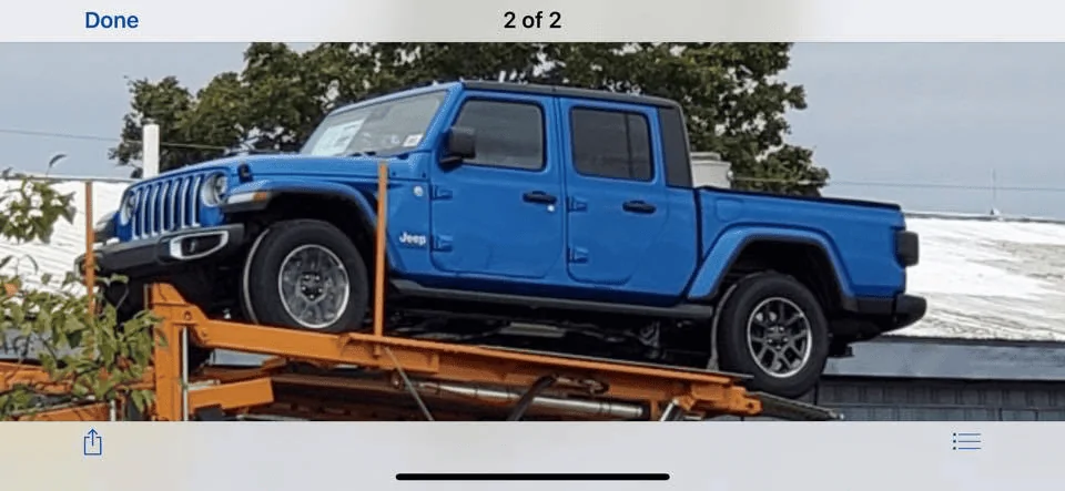 Jeep Gladiator HYDRO BLUE PEARL Gladiator JT Club 20F9E458-2694-46FE-9CCC-07EE9D599A80