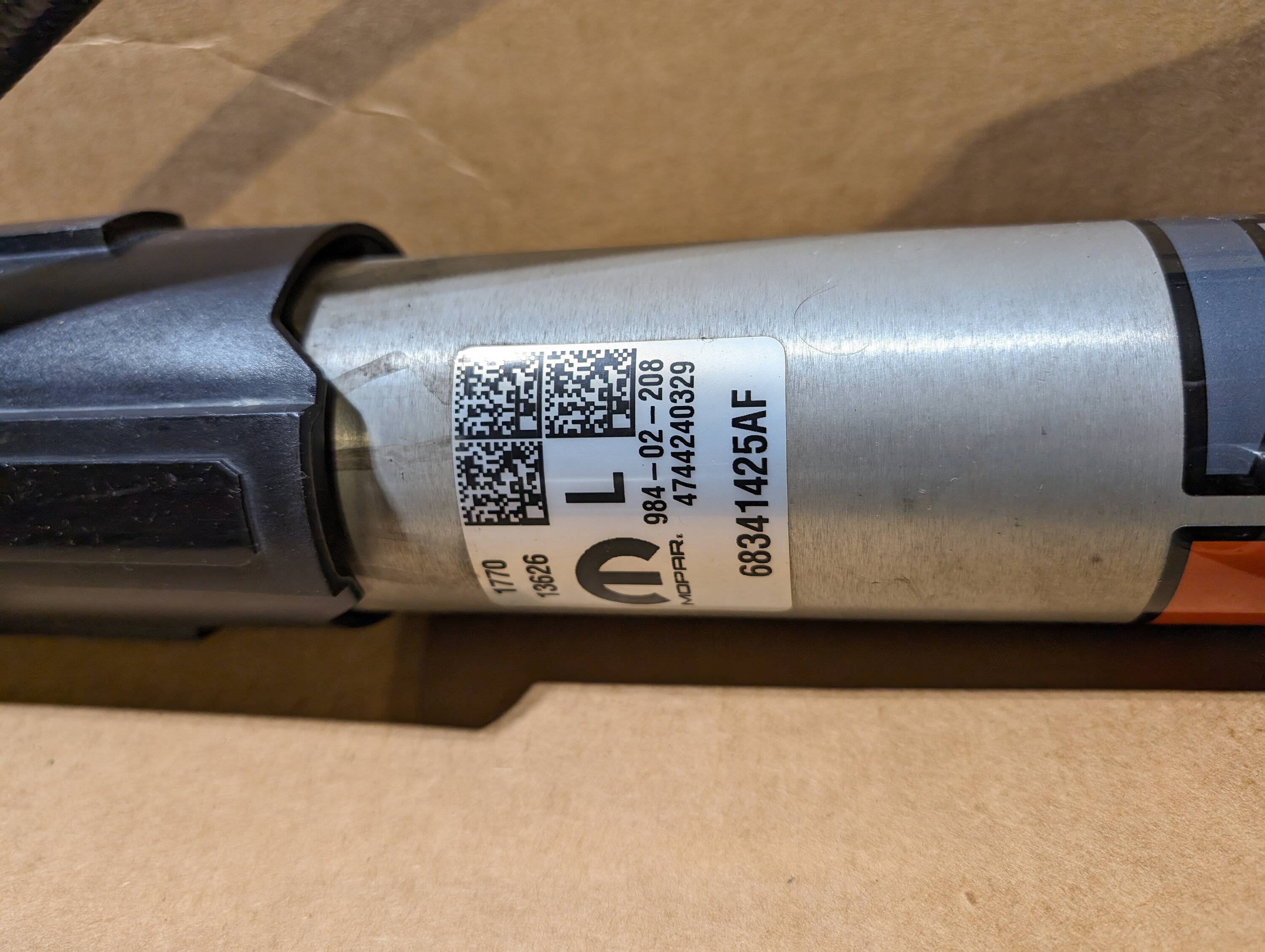 Jeep Gladiator OE Mojave FOX 2.5-inch internal bypass shocks $800 PXL_20240216_014907126