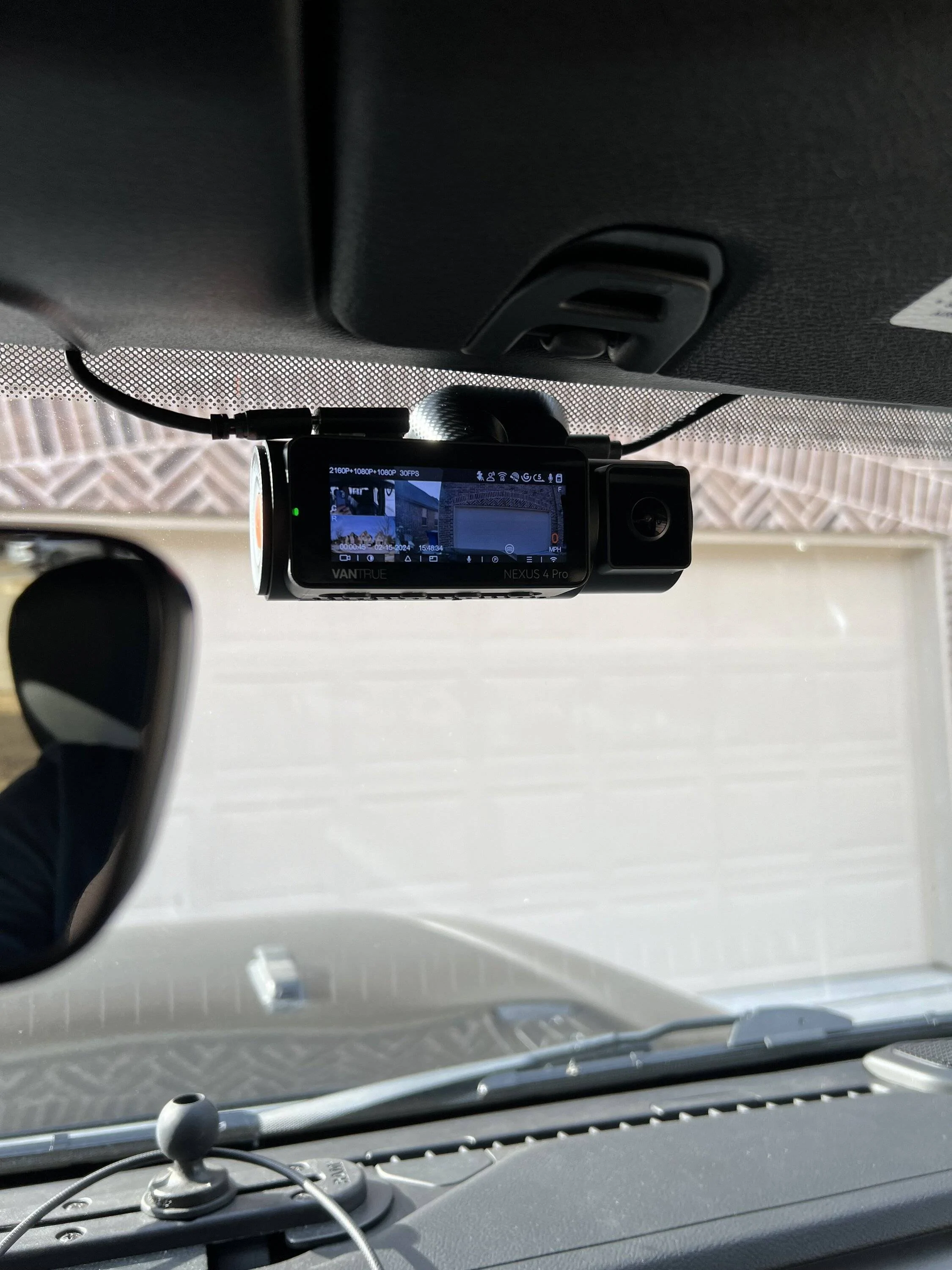 Jeep Gladiator Vantrue N4 Pro Dashcam installed IMG_8163