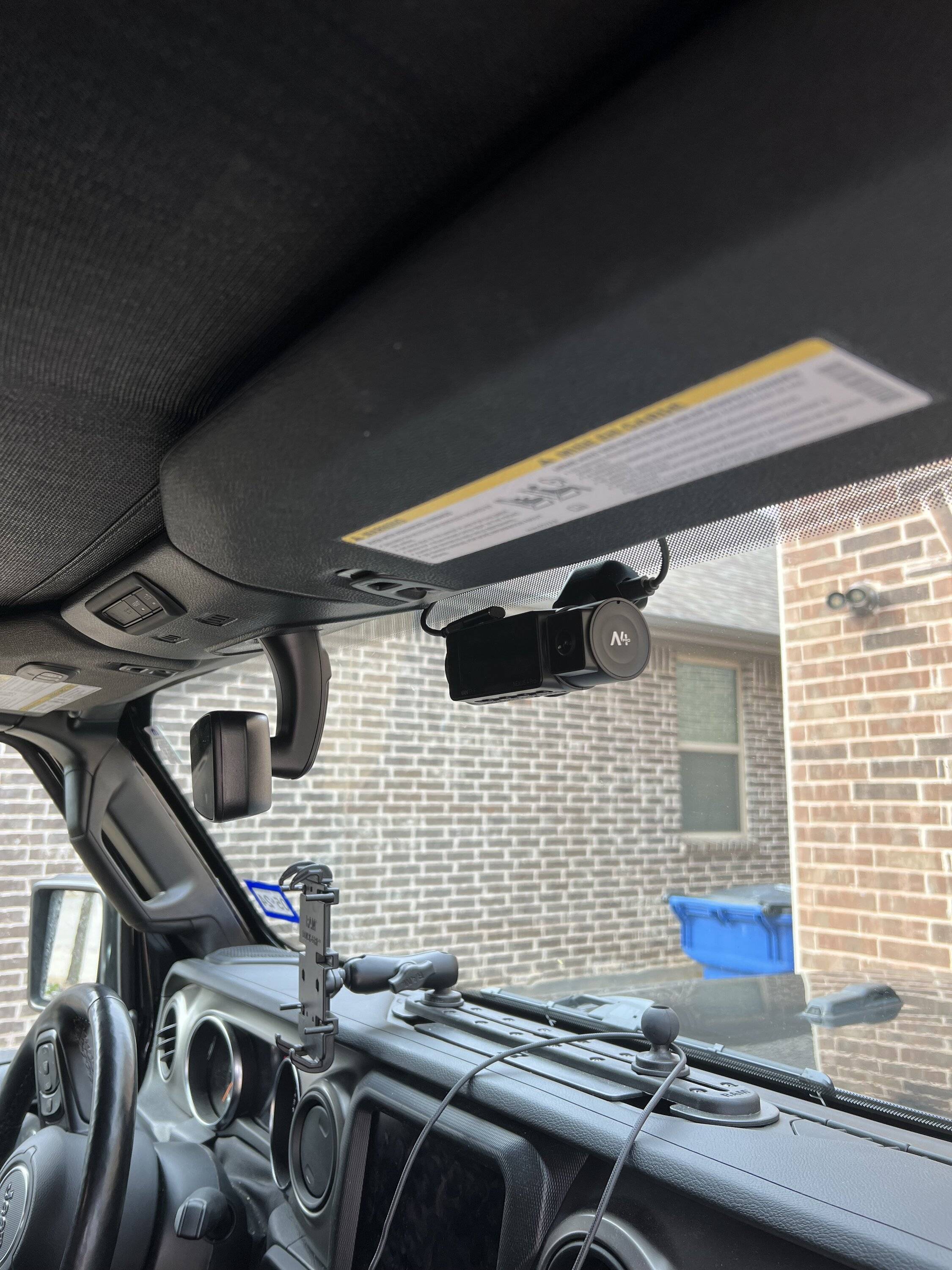 Jeep Gladiator Vantrue N4 Pro Dashcam installed IMG_8166