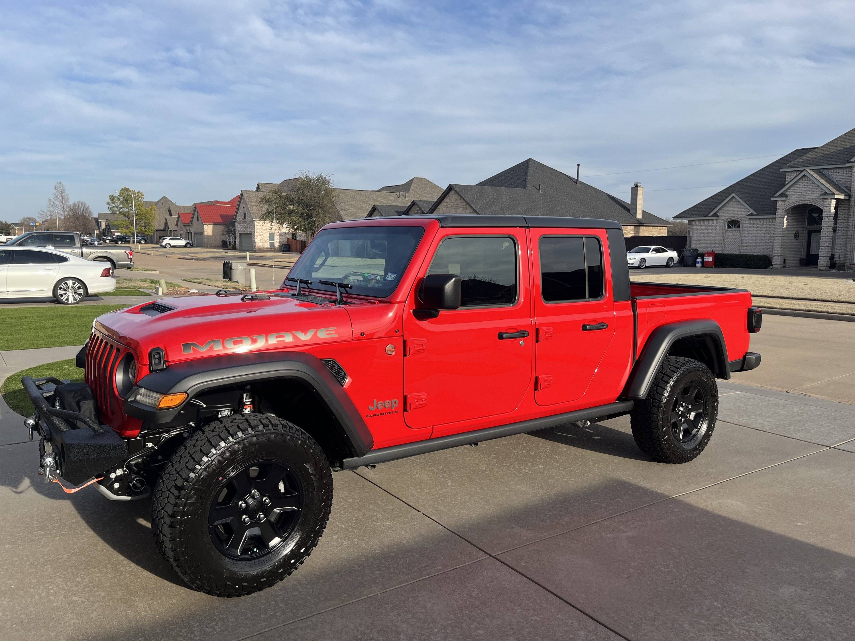 Jeep Gladiator Photos of my JT with new aluminum Barricade front bumper IMG_5279