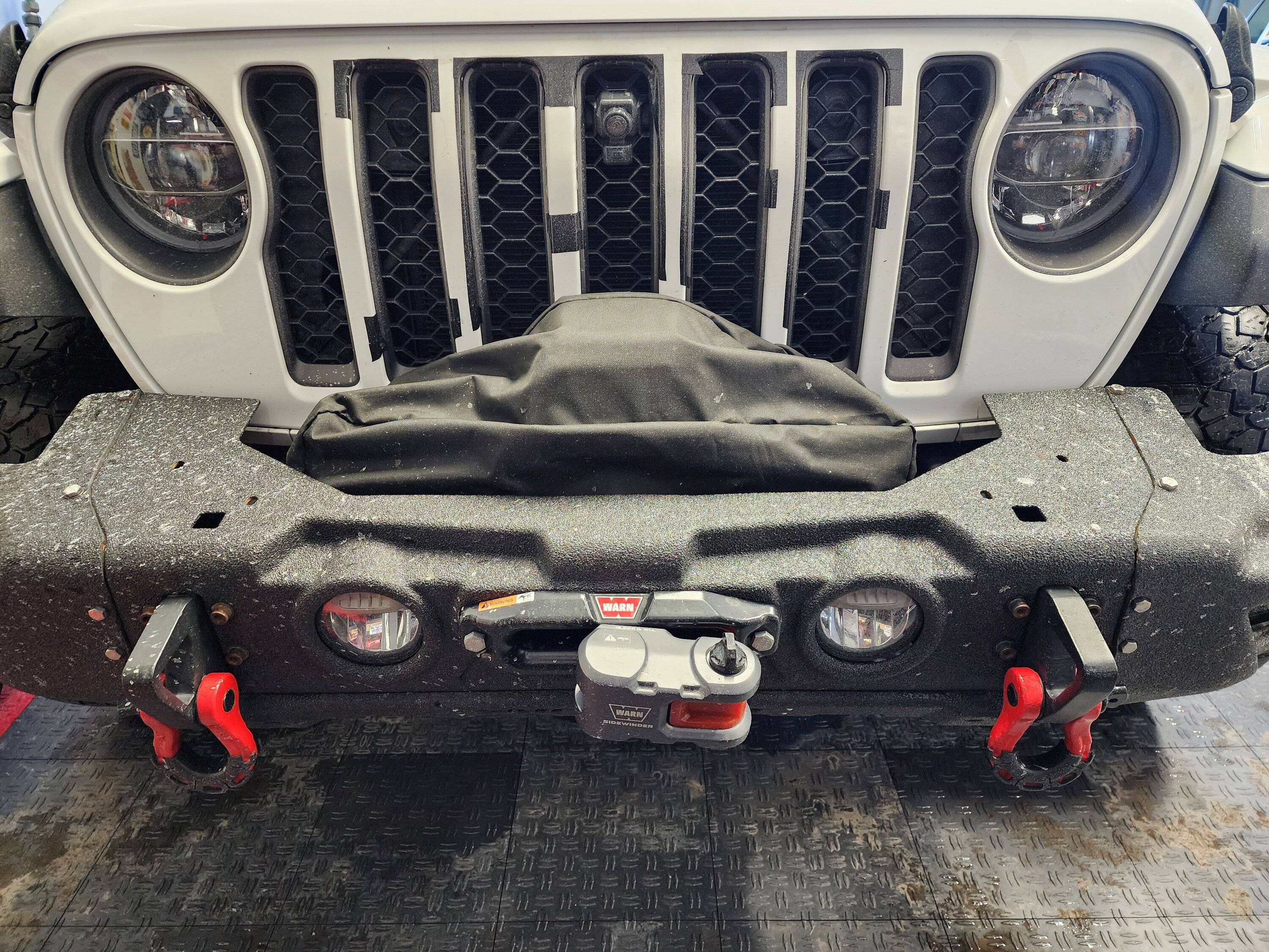 Jeep Gladiator Cover that winch, or let the elements have their way with it? 20240217_101725