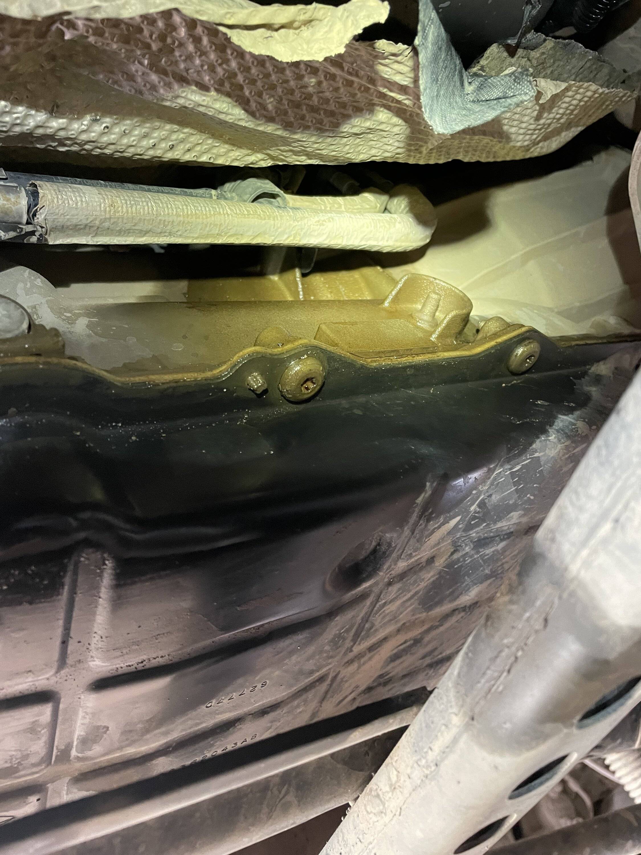 Jeep Gladiator Odd oil leak from back of JTR engine IMG_4233