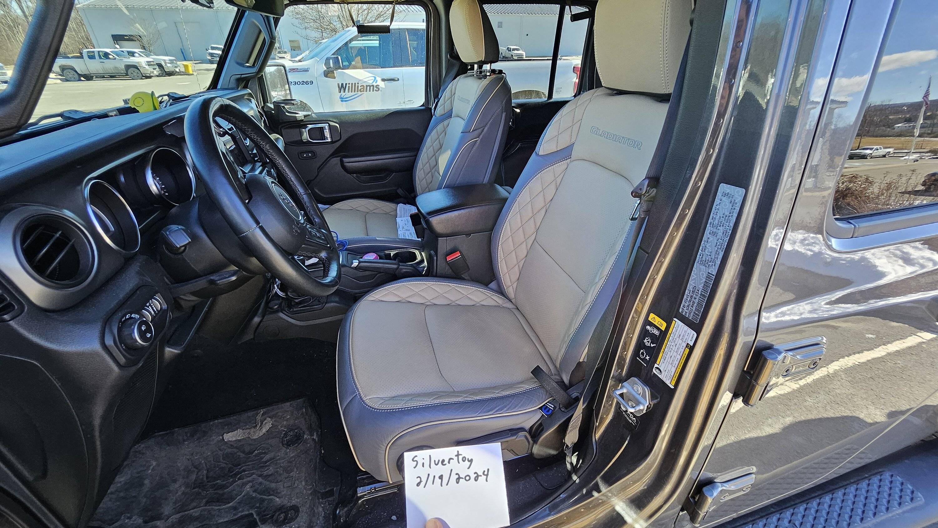 Jeep Gladiator WTT -KATZKIN for stock heated Sport S seats. 1000034704