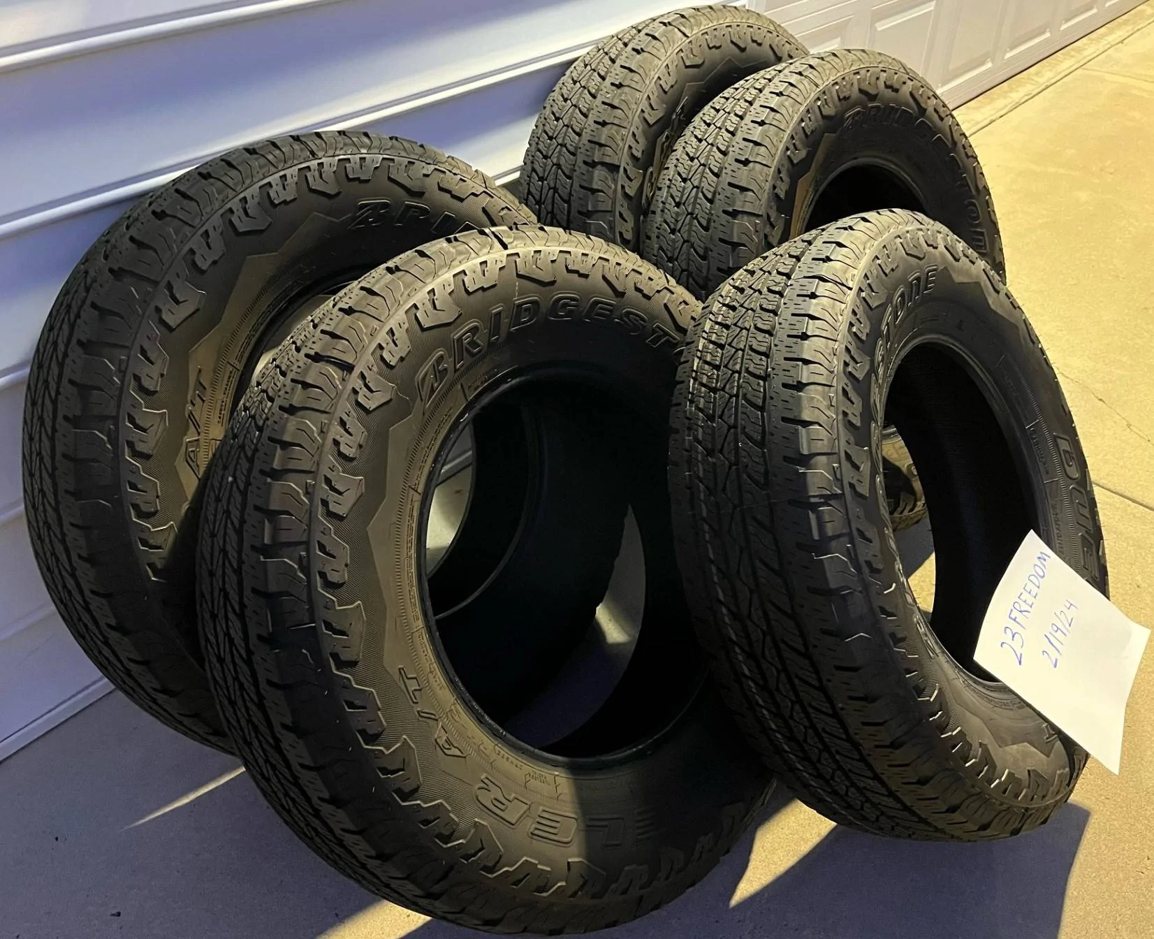 Jeep Gladiator (5) Bridgestone Dueler A/T 245/75R17 - Under 1500 miles - $300 OBO 2