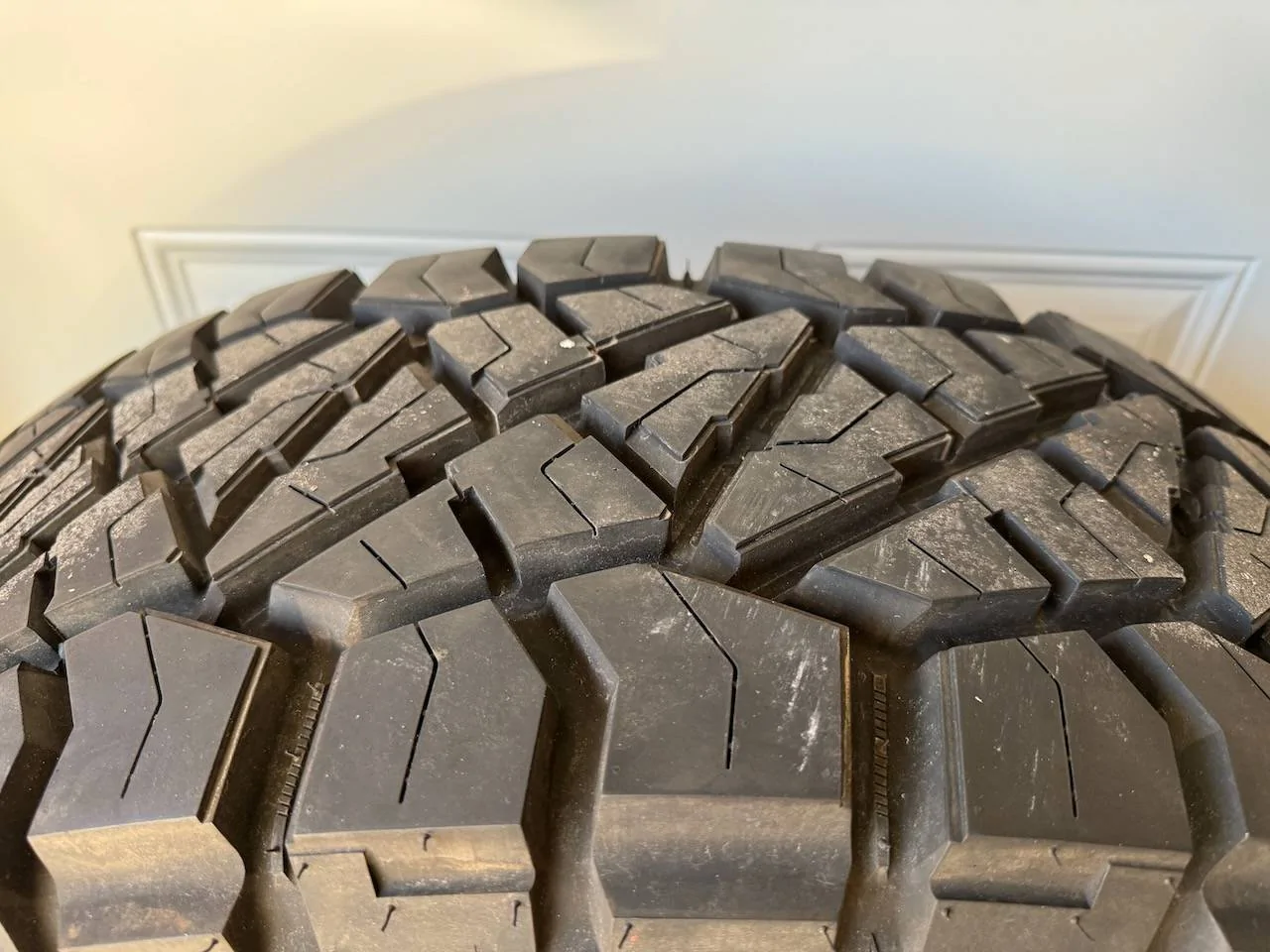 Jeep Gladiator FOR SALE: Nitto Ridge Grapplers (35/11.5/r17) 4 Tires IMG_0404